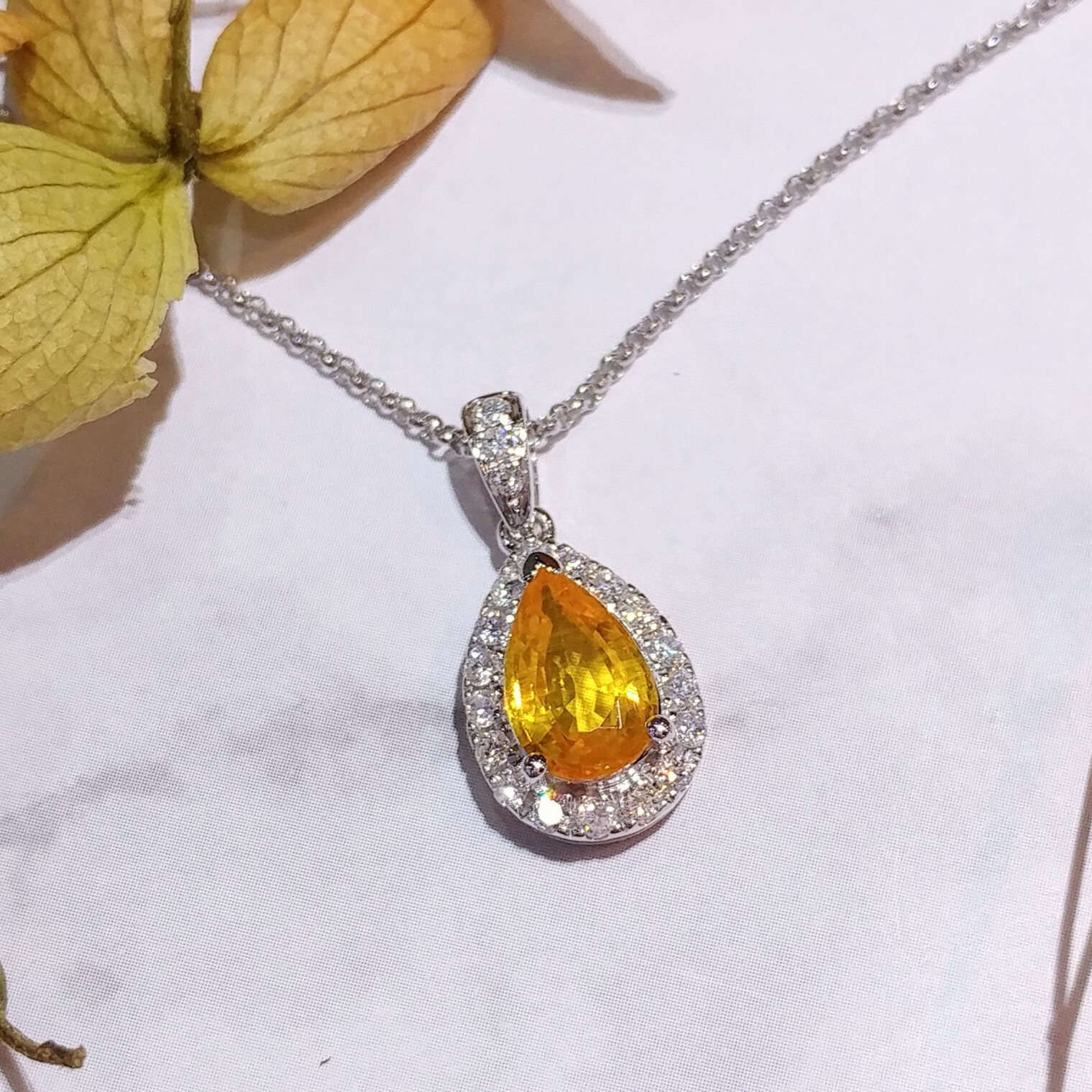 18K White Gold 1.39ct Sapphire and Diamond Pendant