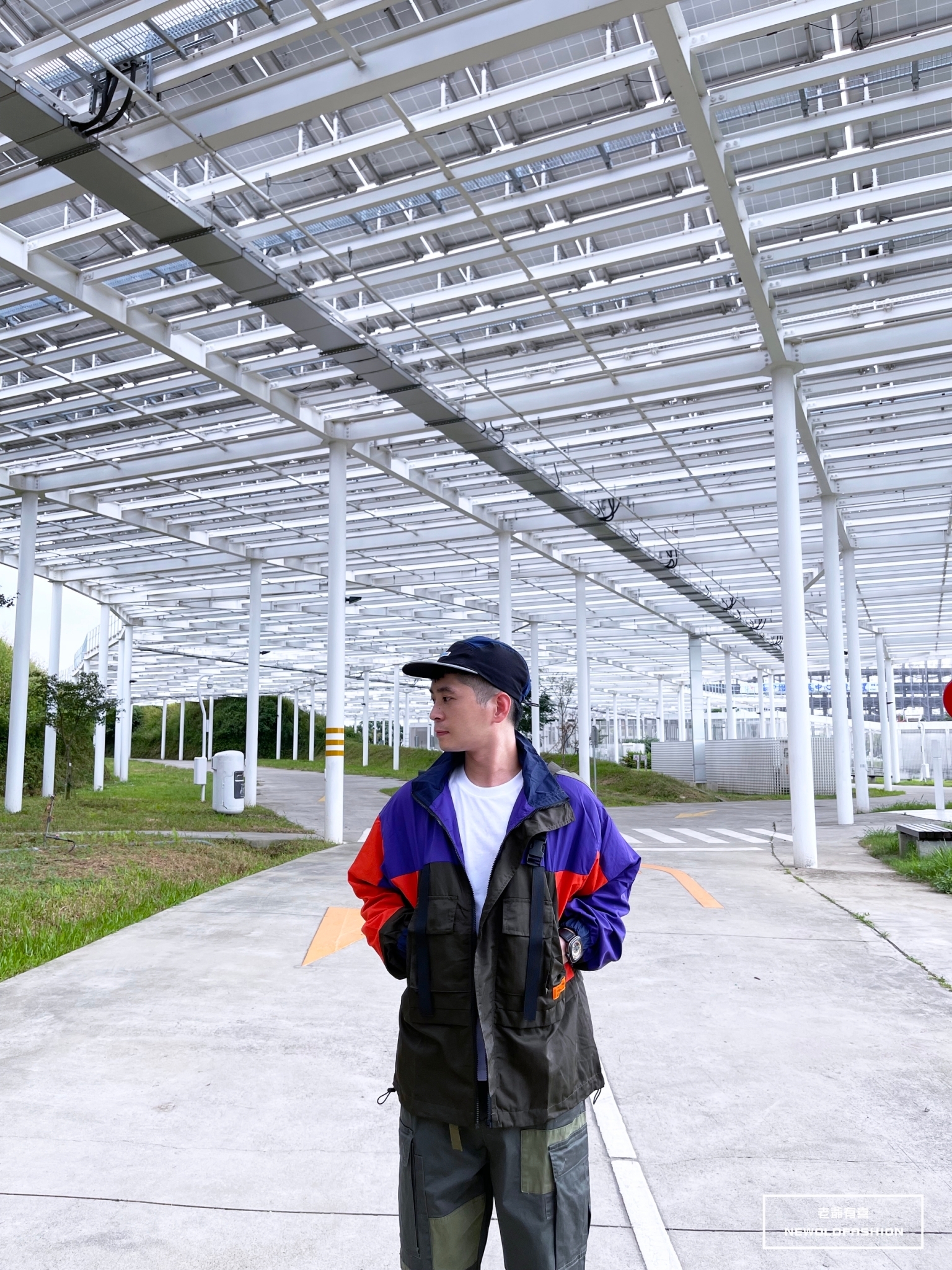 『新品上市』多色拼接扣環連帽防風外套(NOF2109A112)-紫