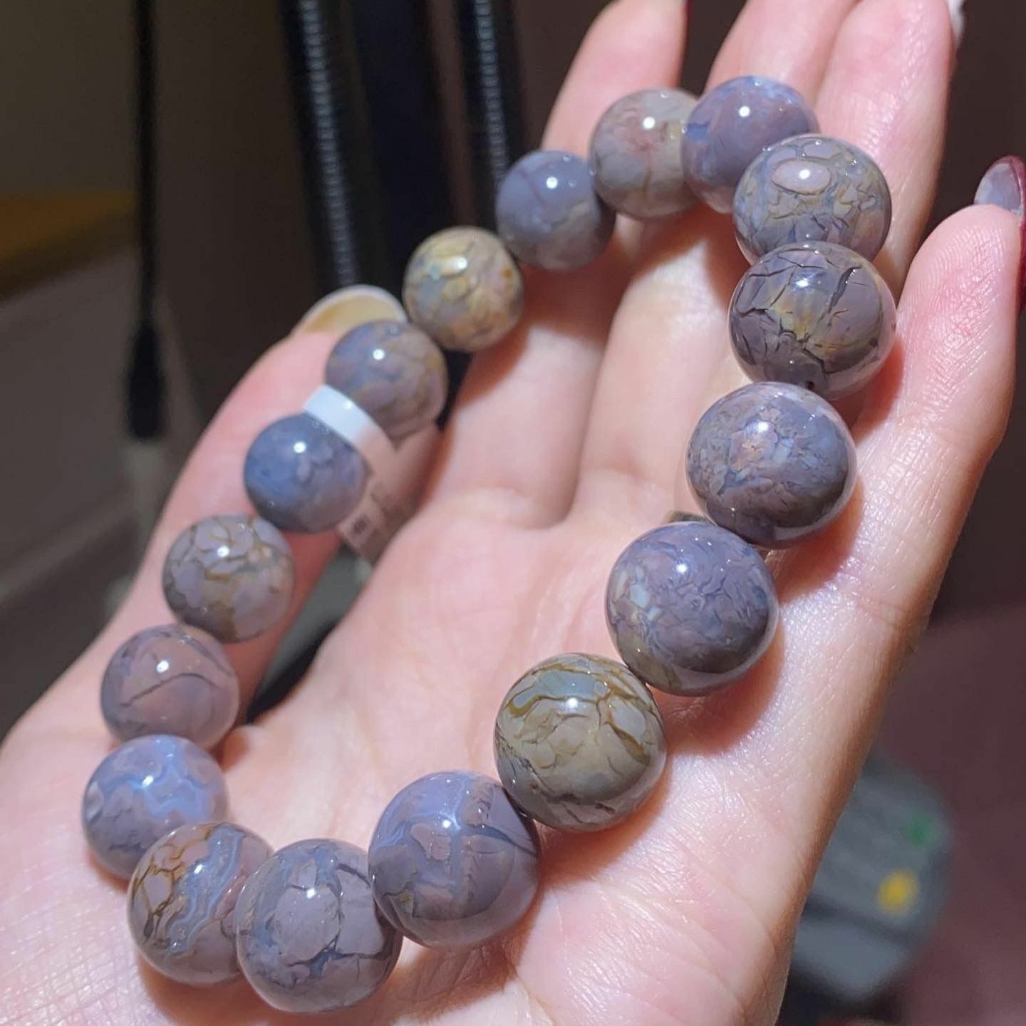 紫藍爆裂紋阿拉善瑪瑙