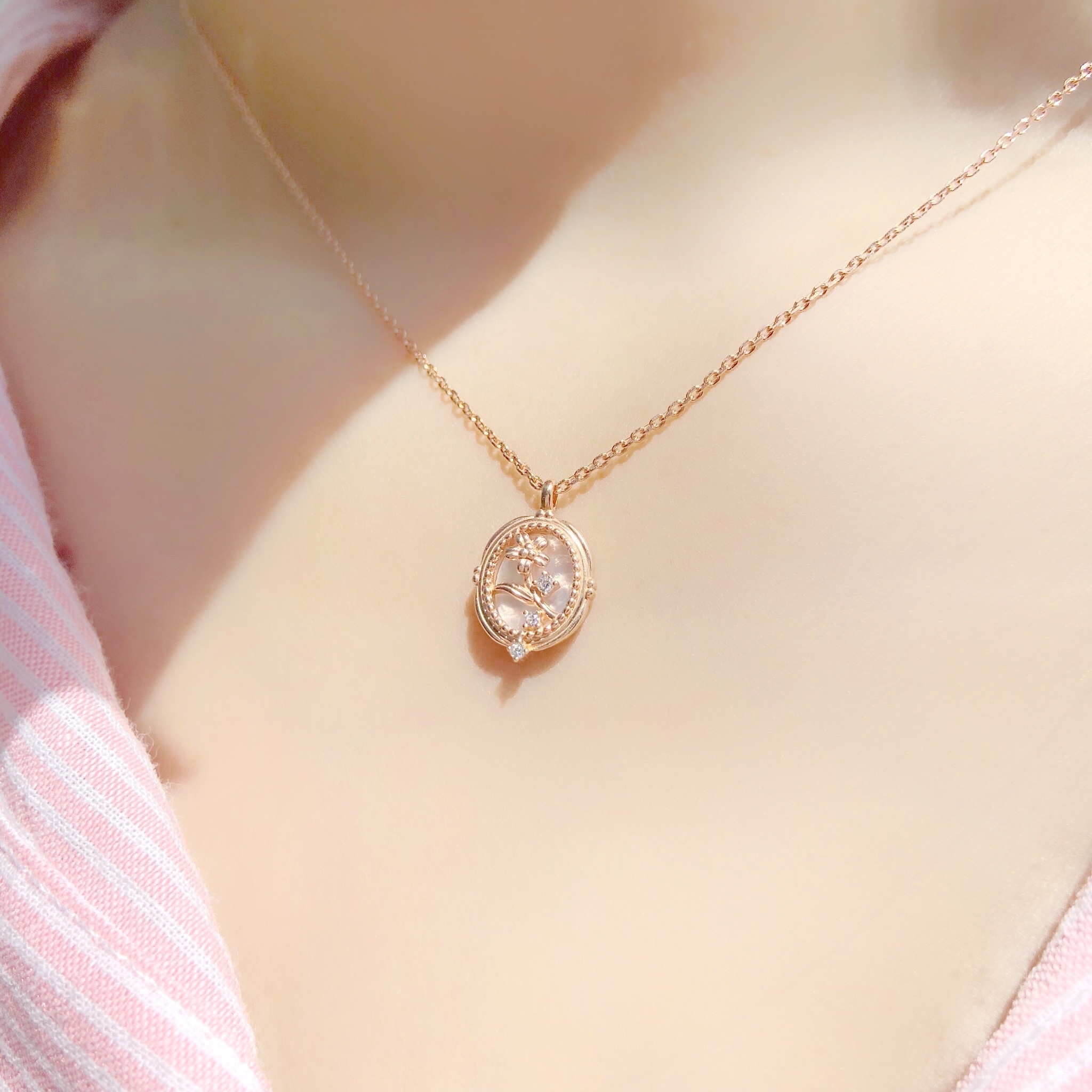 | 925 Silver・ Rose Gold | Flower Wax Seal Necklace  | NE0332 |