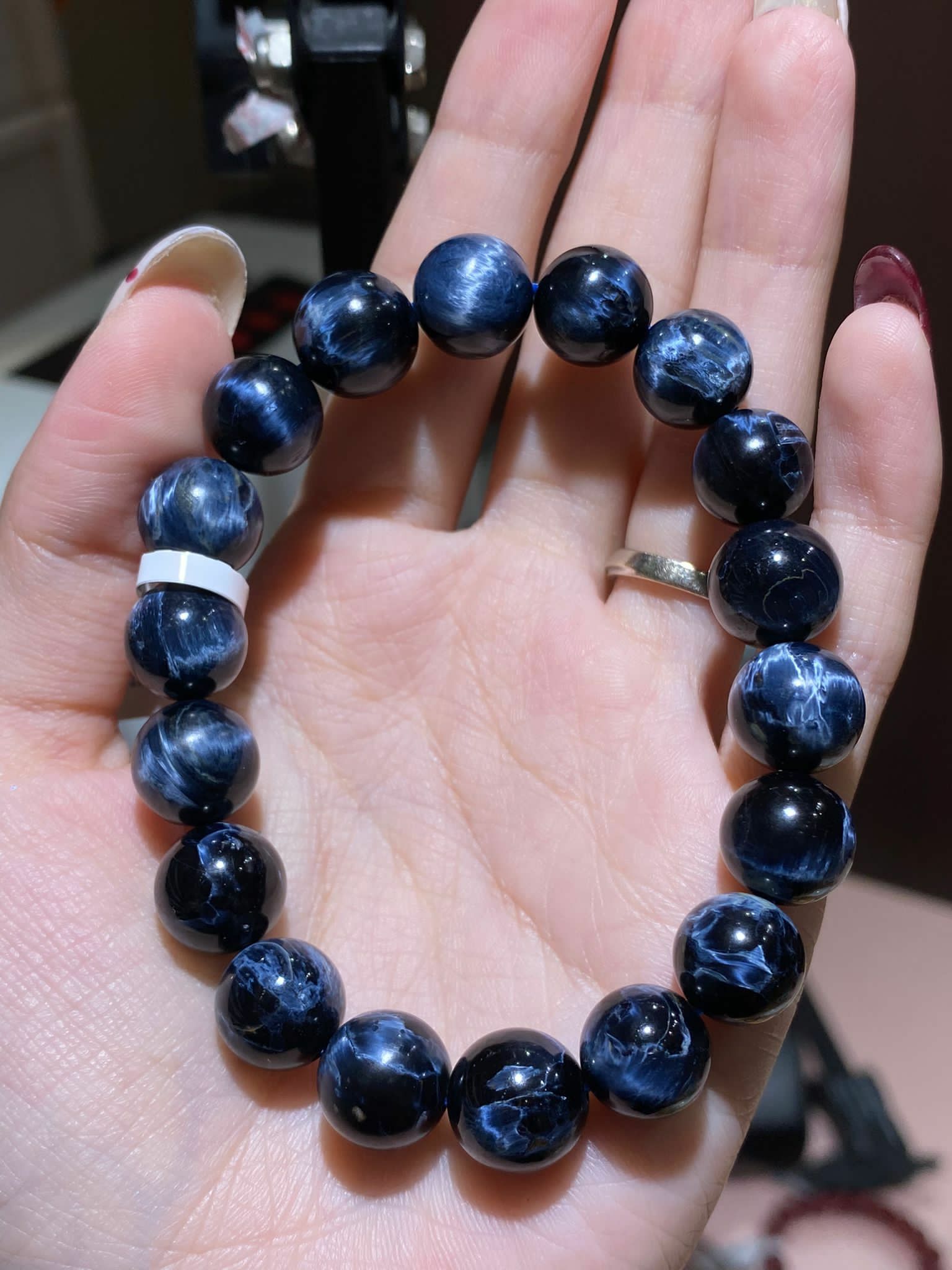 頂級全藍彼得石