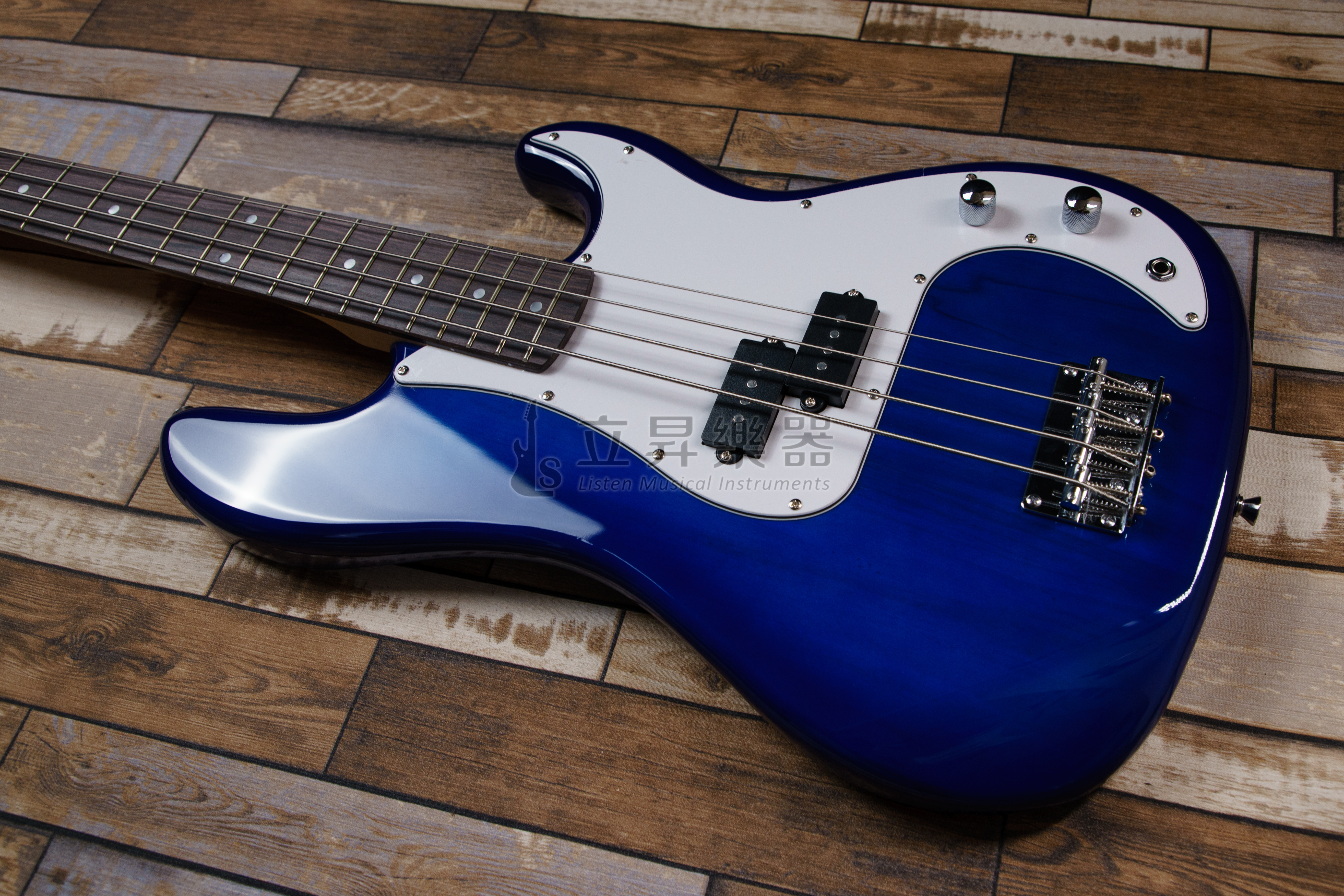 Check Save HB-001BL P型 貝斯 藍色 Bass HB001BL 第 3 張圖片｜三峽吉他 / Bass