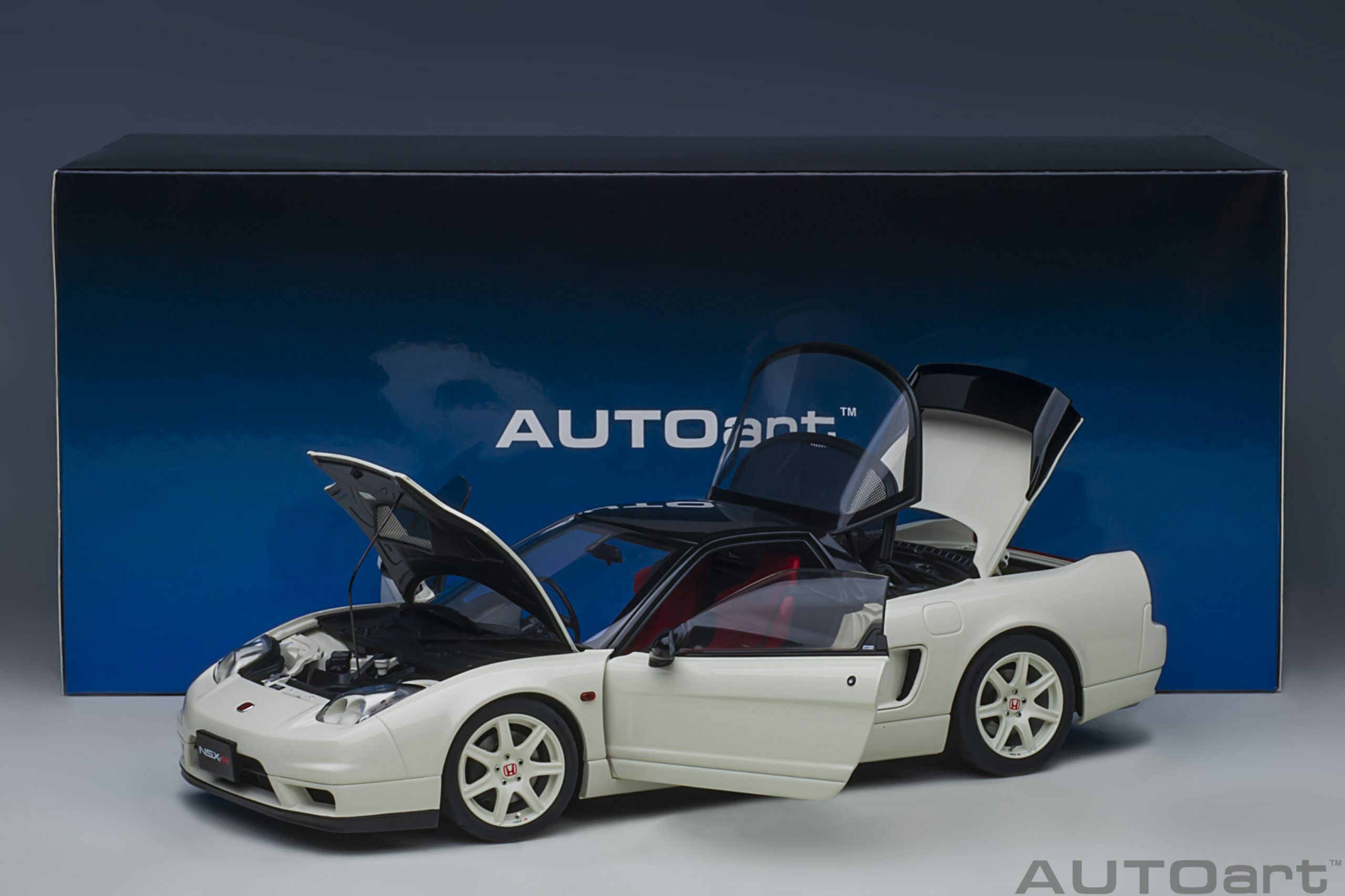 定番のクラシック 【hiro様】AUTOart NSX 02R 1/18 mxmf.com.mx