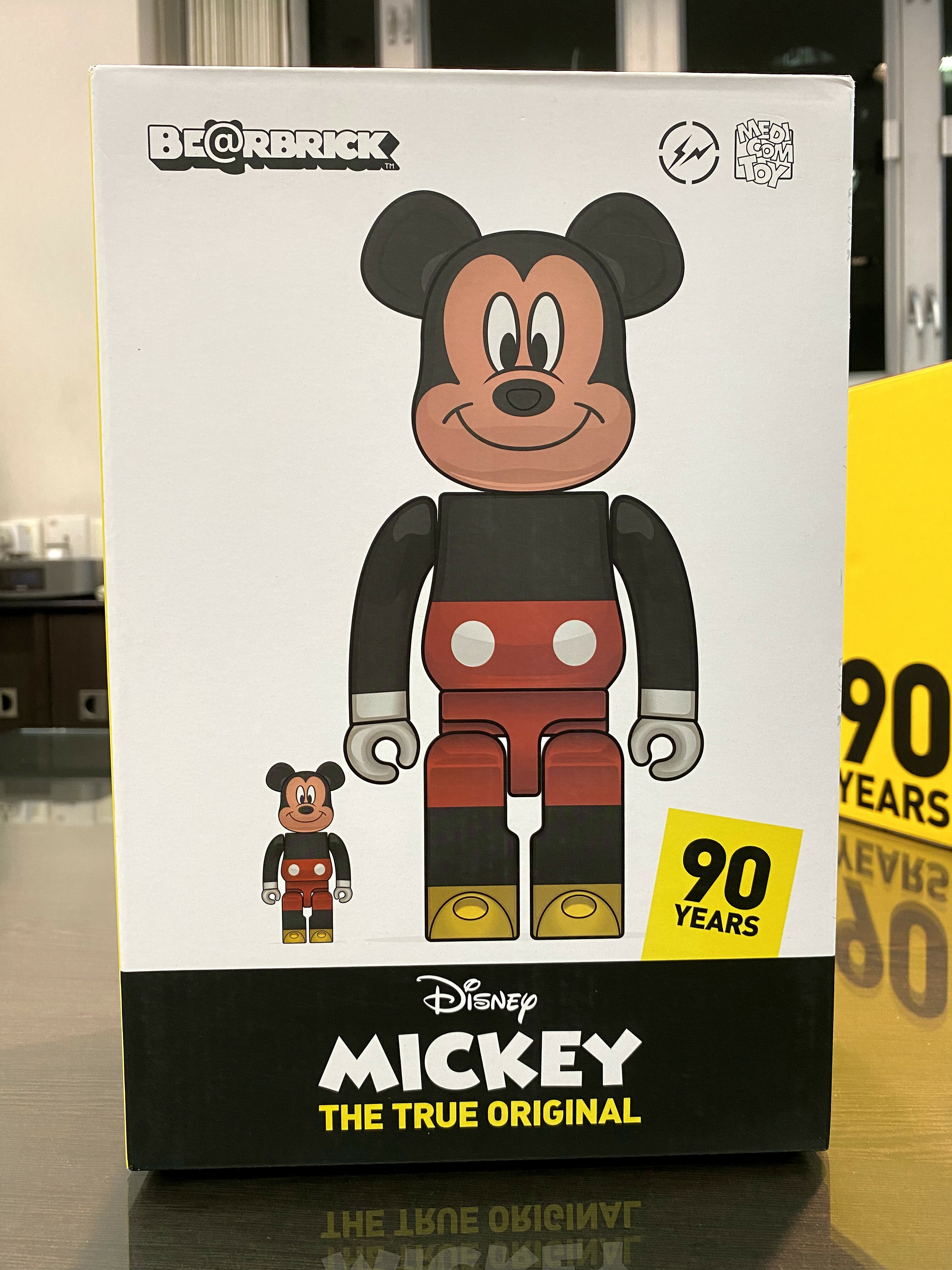 BE@RBRICK fragmentdesign MICKEY MOUSE COLOR Ver.100％ & 400％