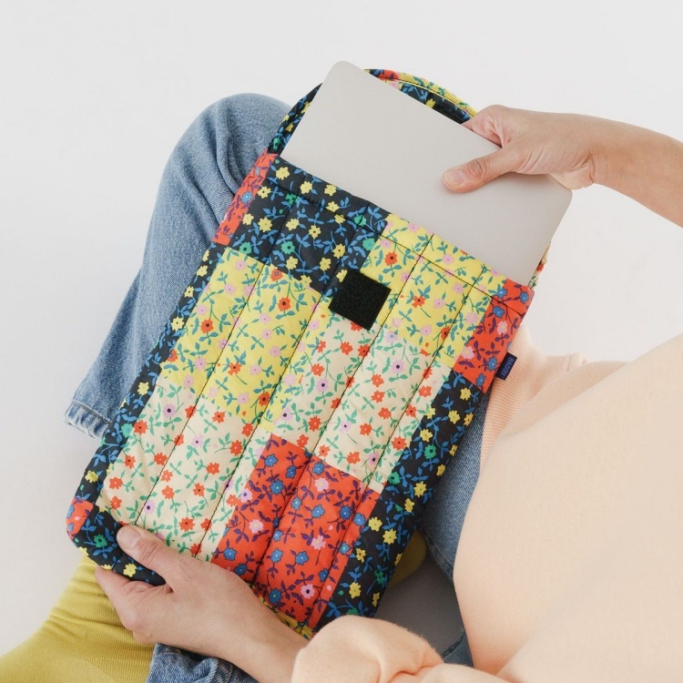 美國 BAGGU 空氣電腦包 小花拼布