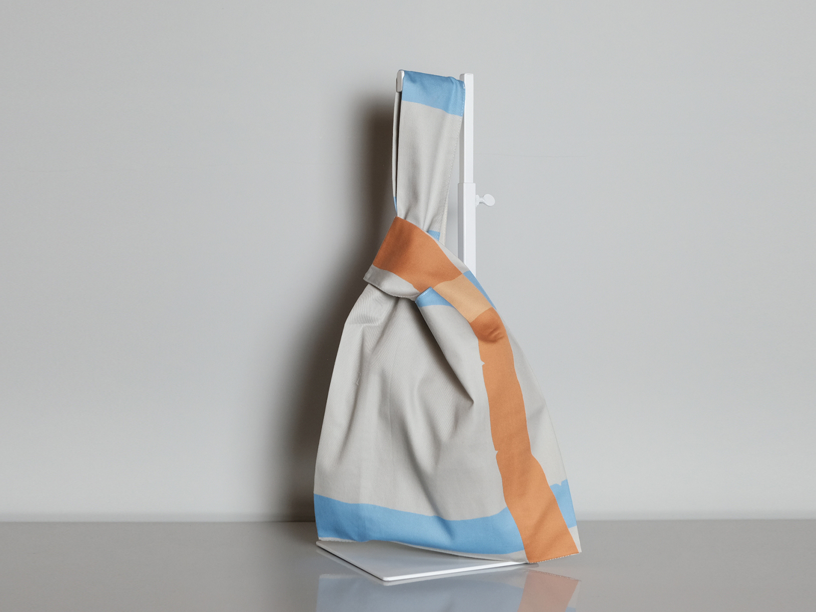 手挽包 / 防水漆橘藍