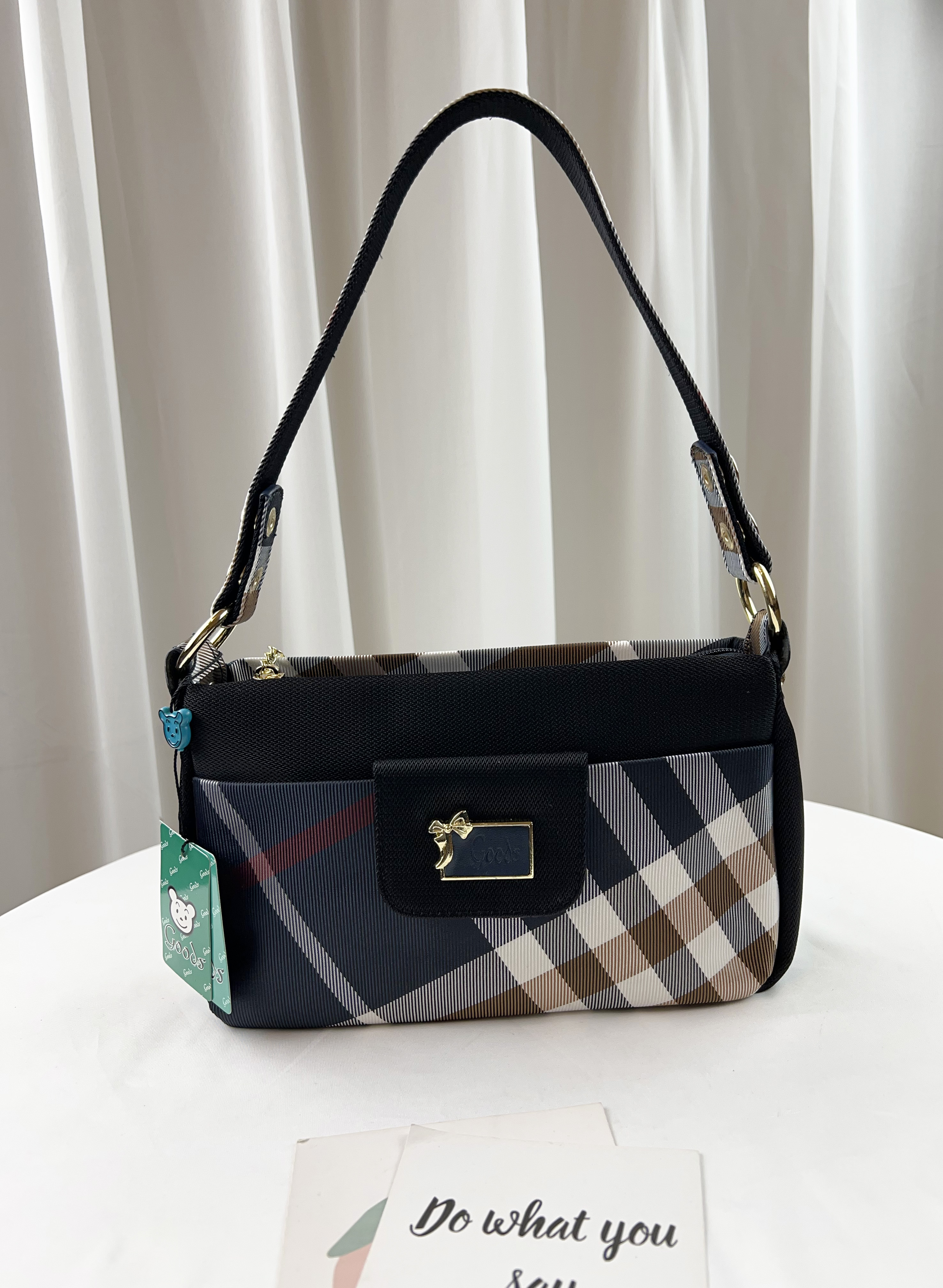 GOODS 大格黑 拼色防潑水肩背包 / 側背包  #29549