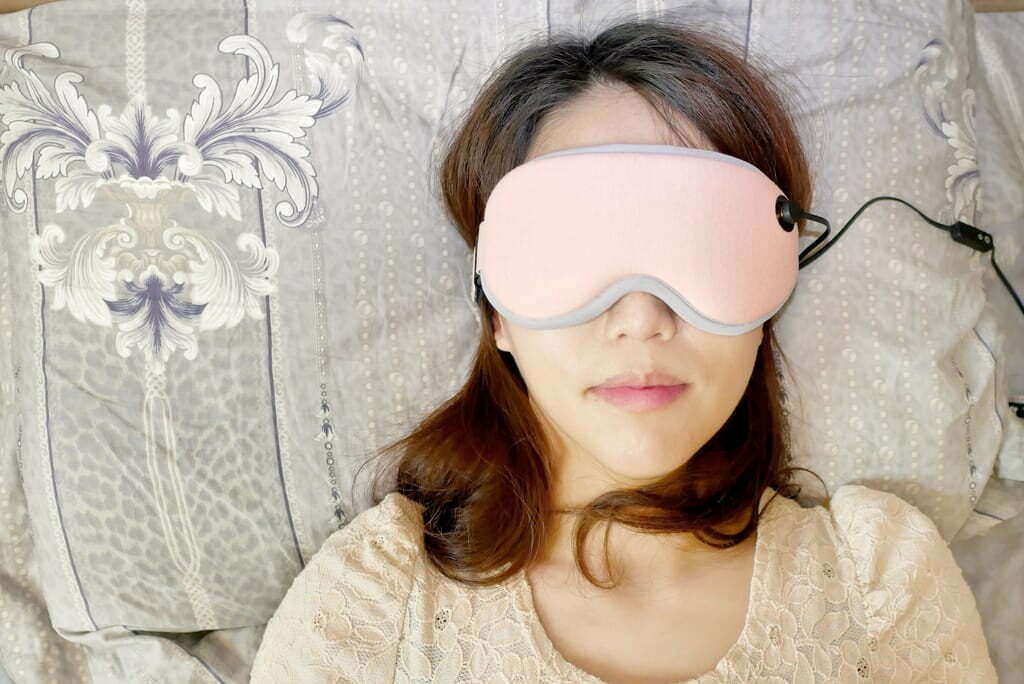 玉媽咪好時生活誌推薦Beroso倍麗森磁吸式3段控溫熱敷眼罩