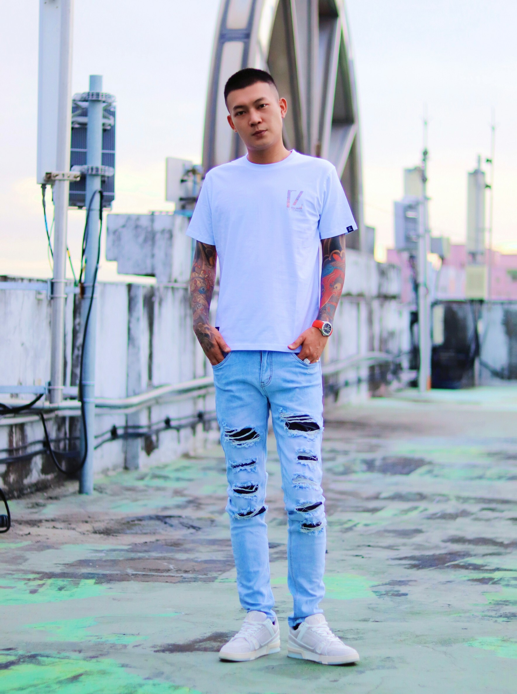 Lazy Man 第十一代 前後燙鑽LOGO T