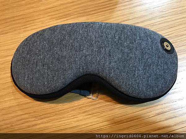 V哥B妹這一家推薦Beroso倍麗森磁吸式3段控溫熱敷眼罩