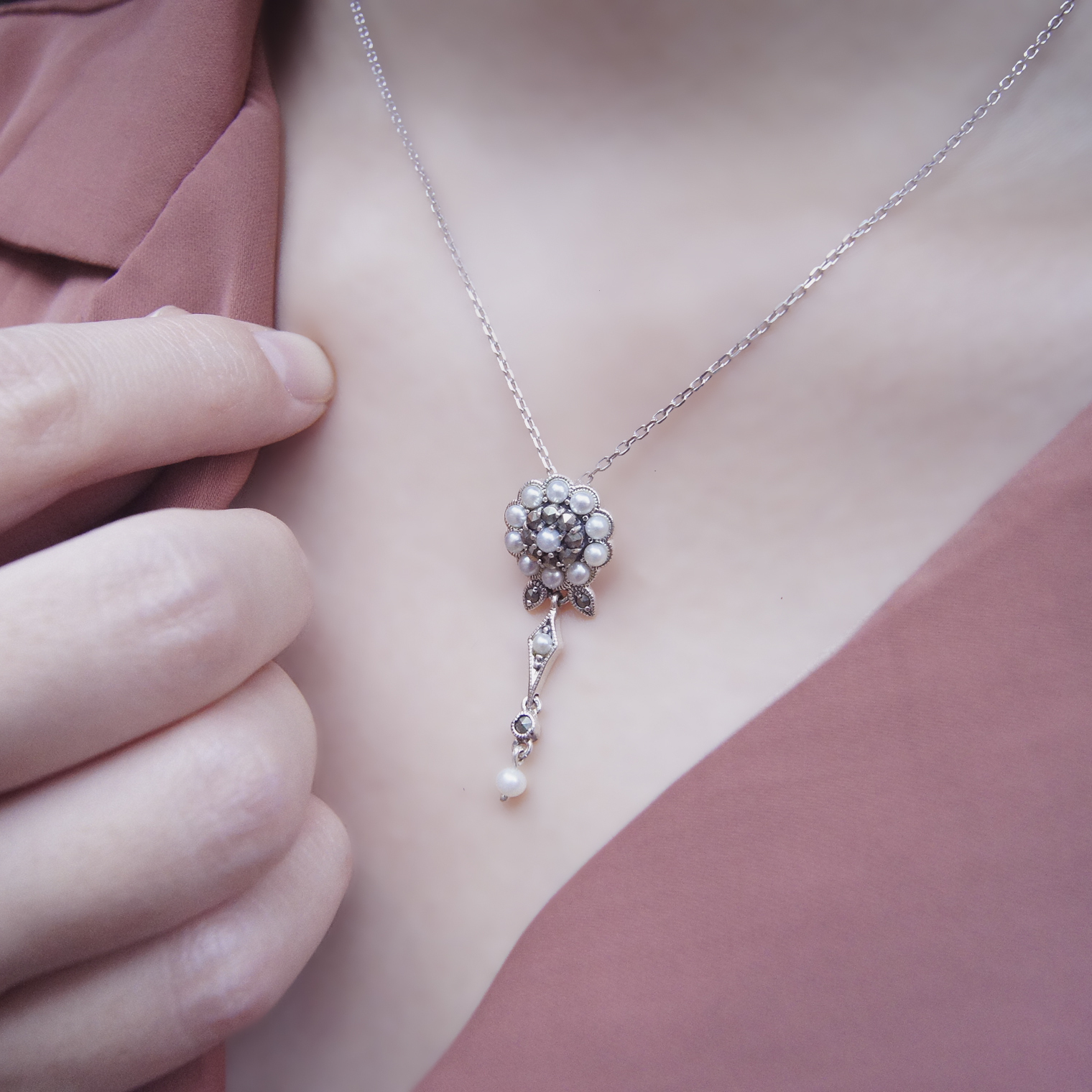 米珠花垂吊墜子