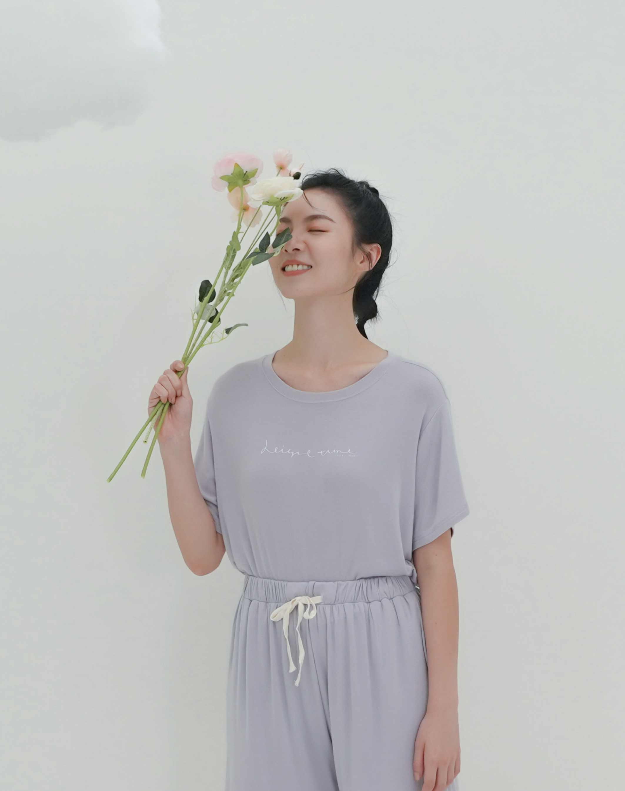 雲朵休閒短袖上衣 - 淡紫