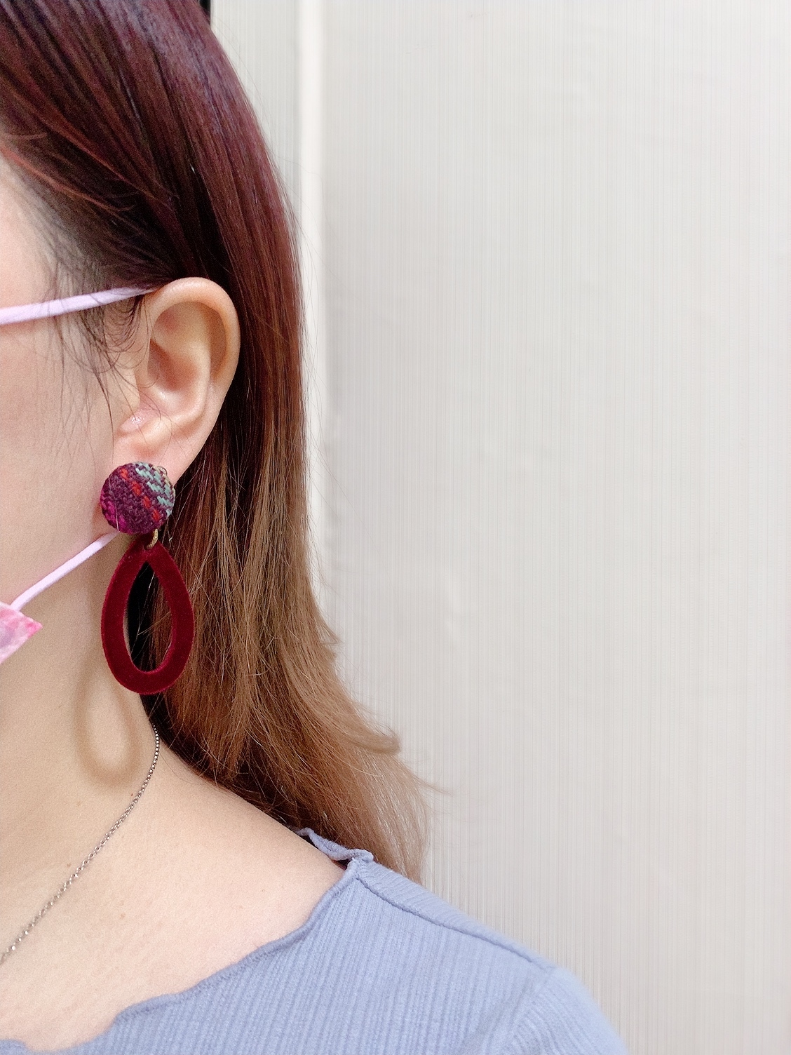 日本絨面橢圓耳環