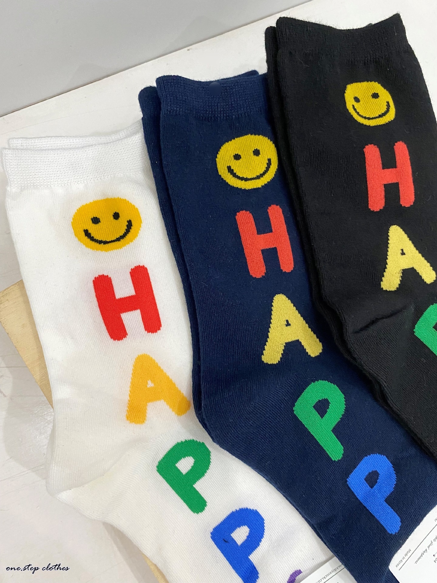 正韓彩色HAPPY笑臉襪