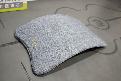 貴婦莉亞推薦Beroso倍麗森旋轉式拉背器和橡膠止滑瑜珈墊