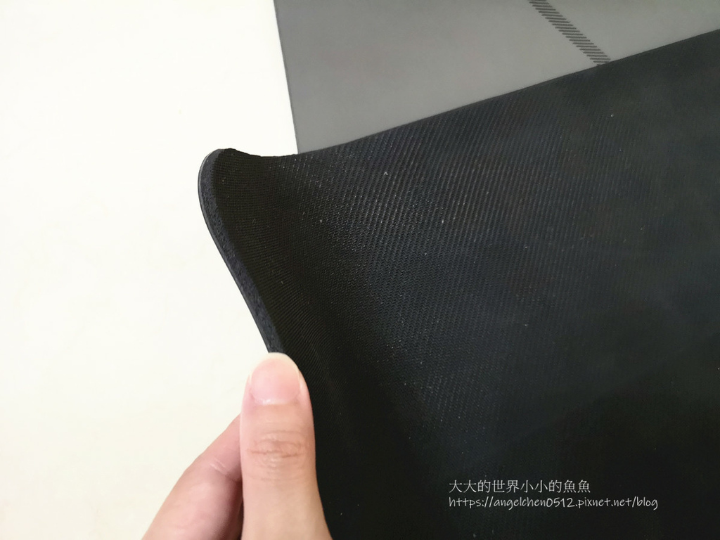 魚魚推薦Beroso倍麗森旋轉式拉背器和橡膠止滑瑜珈墊