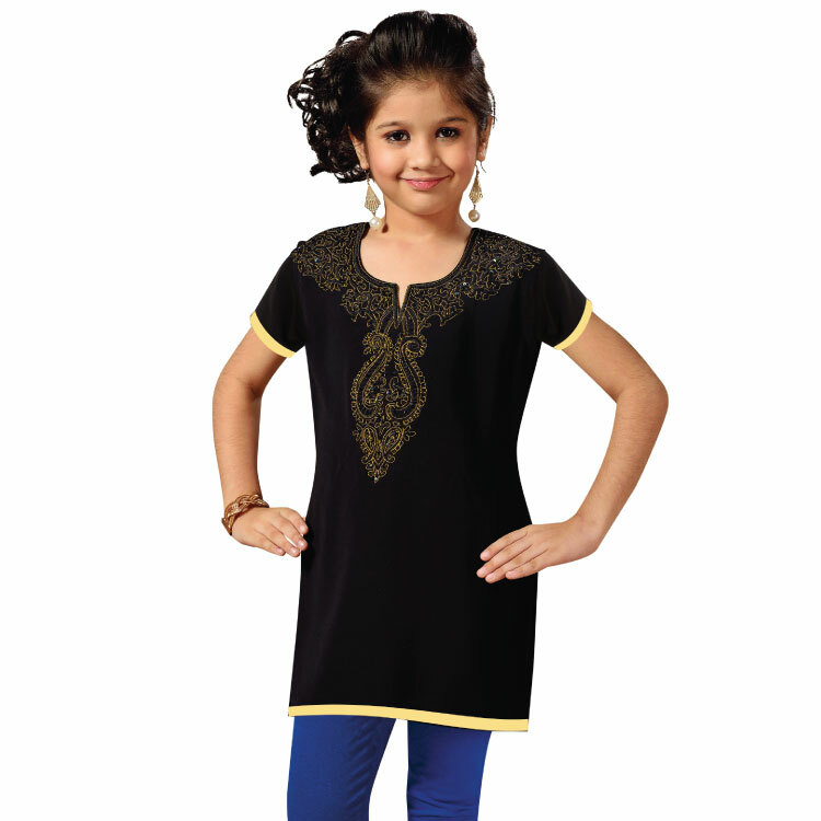 Girls Black Koshibo Short Sleeves Embroidered Short Kurti Top Q0387