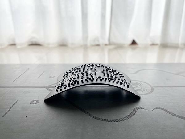 仙女志雄推薦Beroso倍麗森旋轉式拉背器和橡膠止滑瑜珈墊