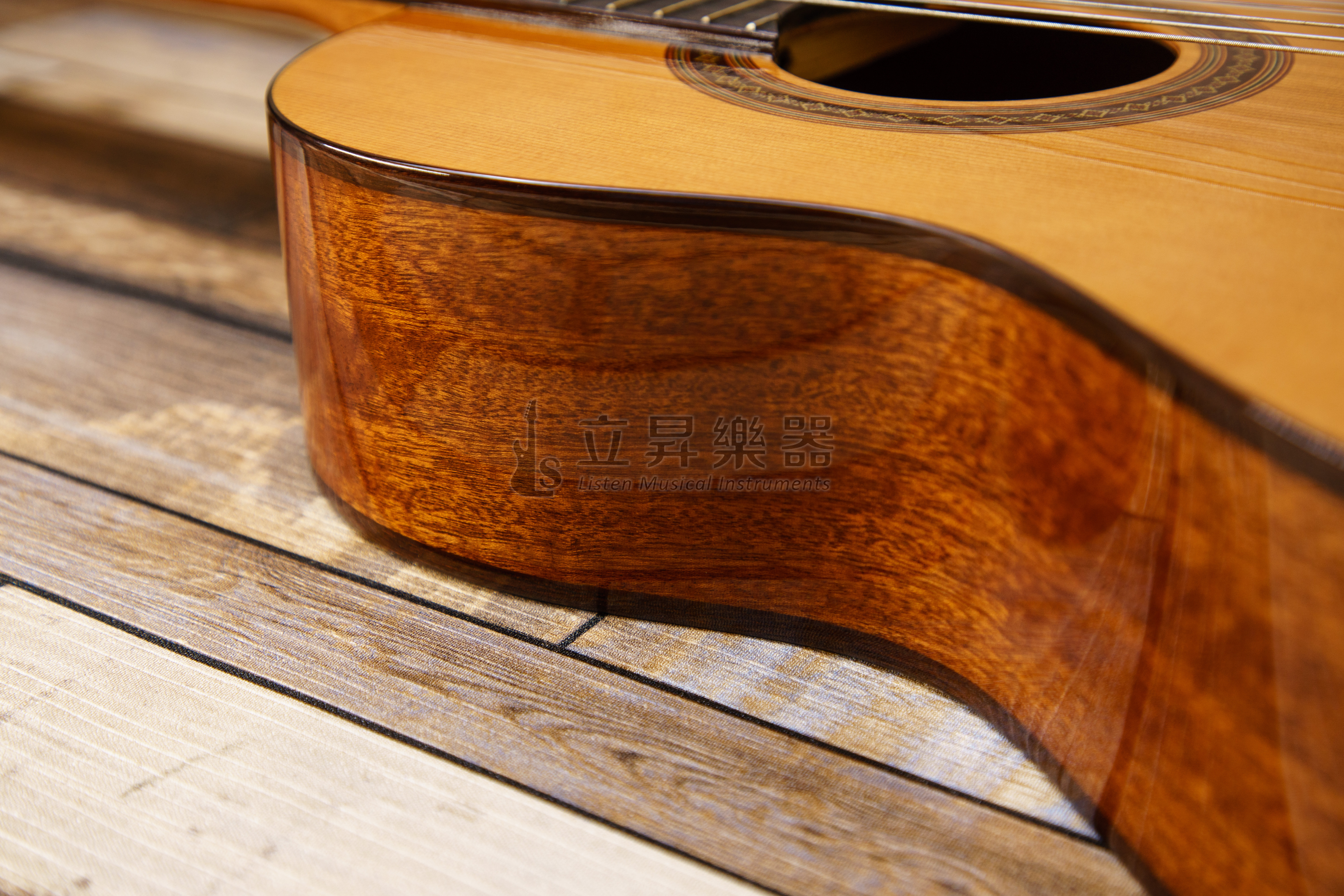 Cordoba 古典吉他 Cordoba Cadete 3/4琴身 36吋 紅杉木面單板 桃花心側背 原廠厚袋 送腳踏板、擦琴布 第 3 張圖片｜三峽吉他 / Bass