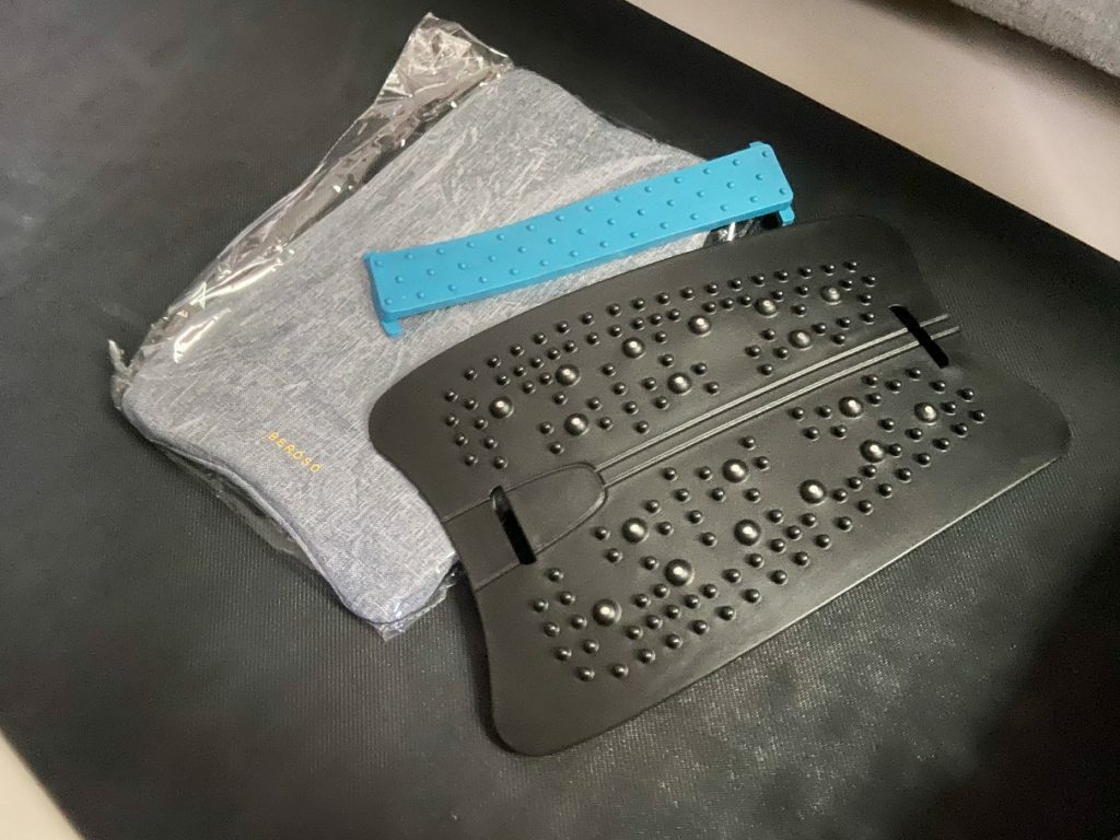 伊娜推薦Beroso倍麗森旋轉式拉背器和橡膠止滑瑜珈墊