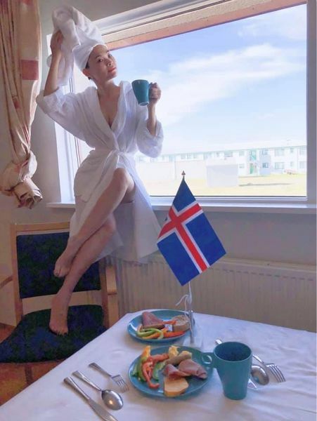 薇拉。 Vera推薦Beroso緊緻亮眸逆齡冷暖按摩美顏機