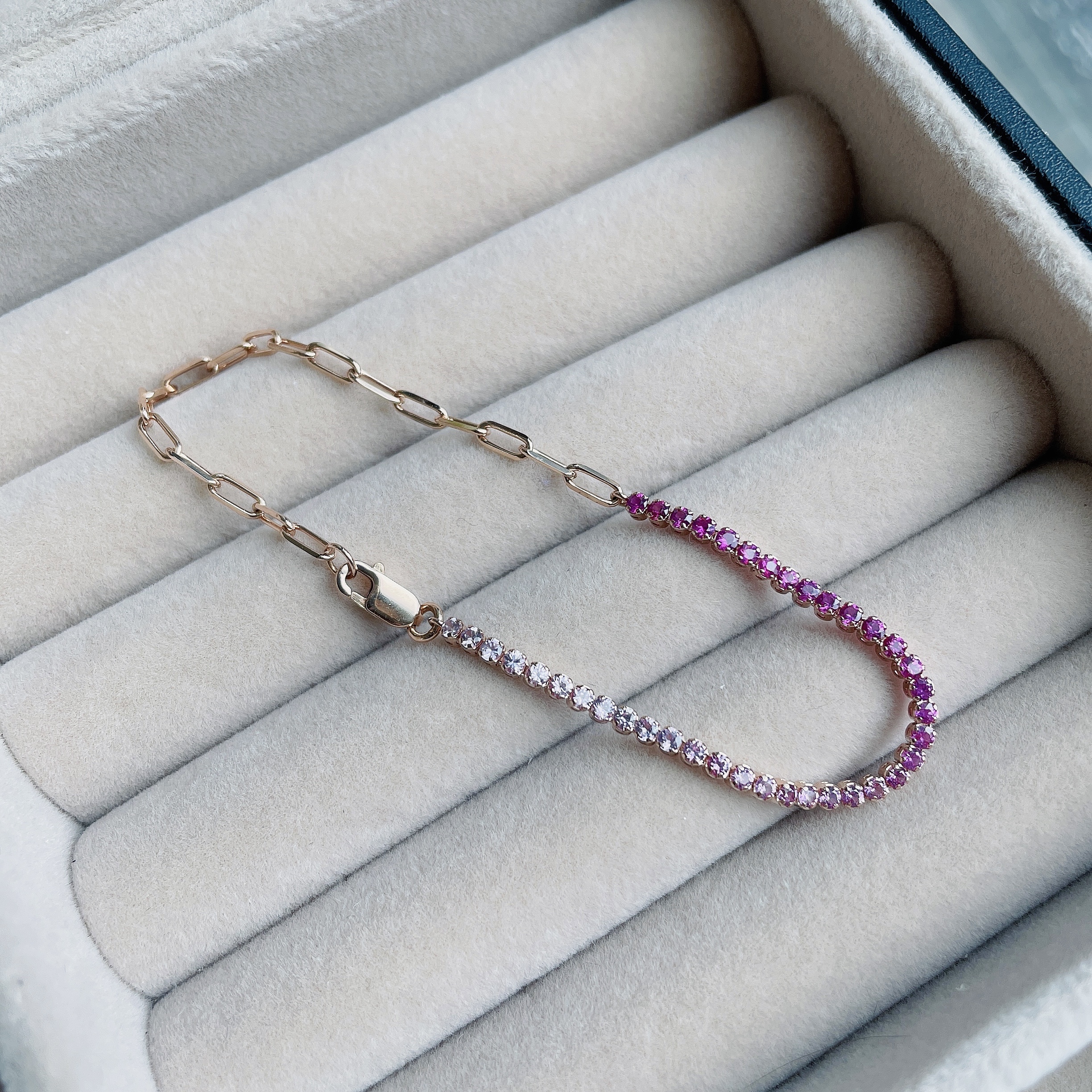 18K金鍊條漸變粉紅藍寶石軟身手鏈 (1.8mm)