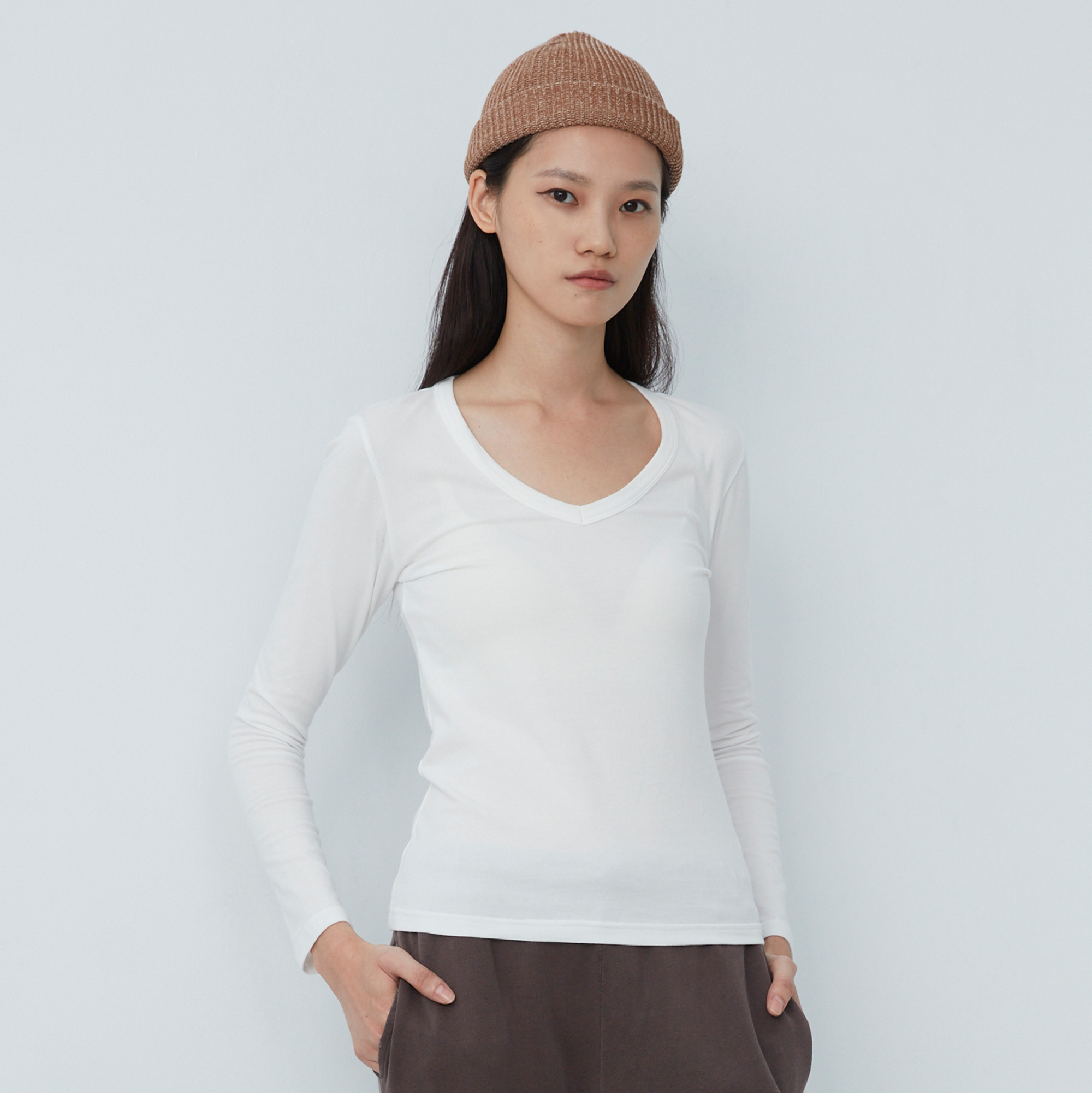 Vera 內搭V領長袖