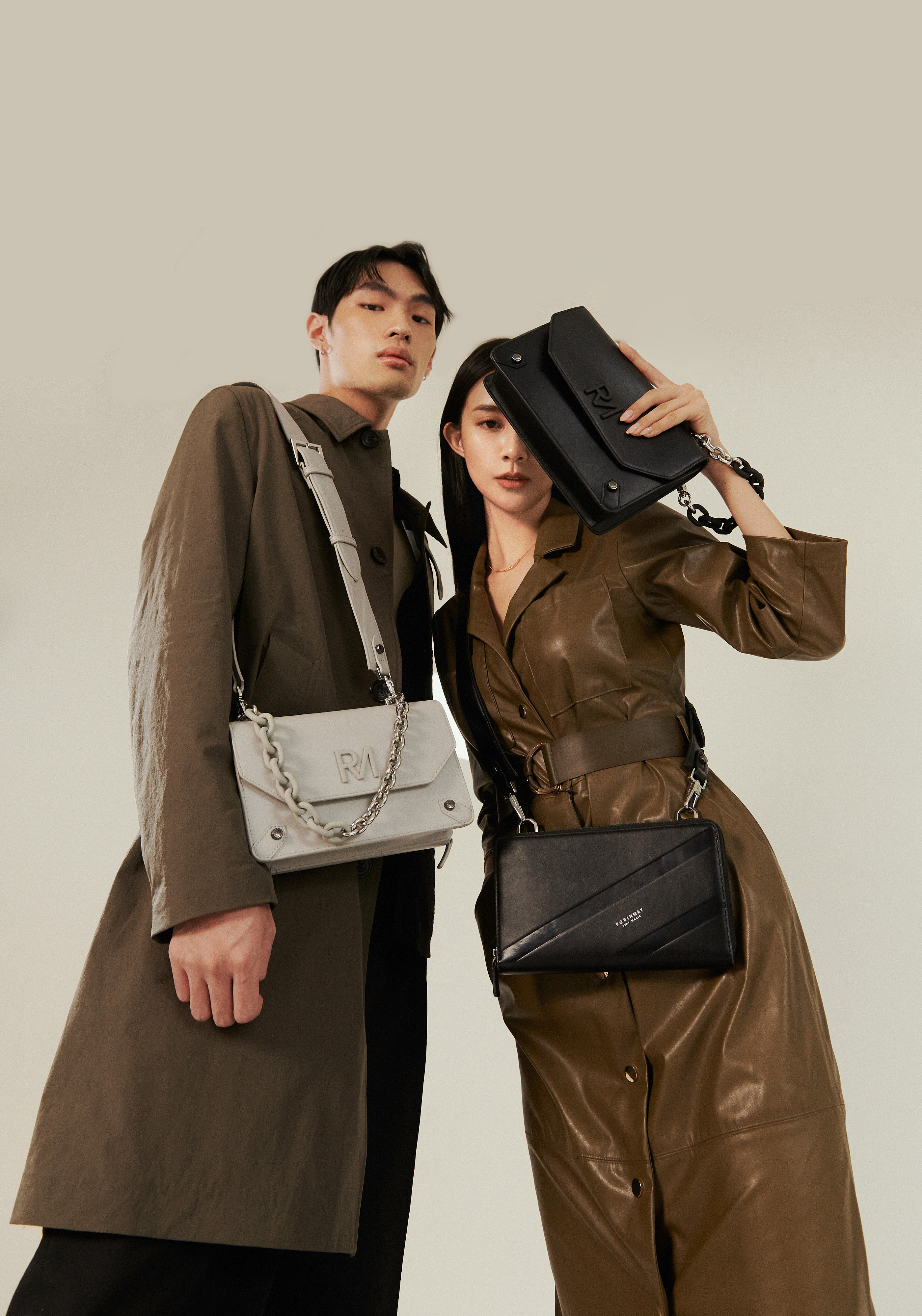 玩酷黑曜斜背包