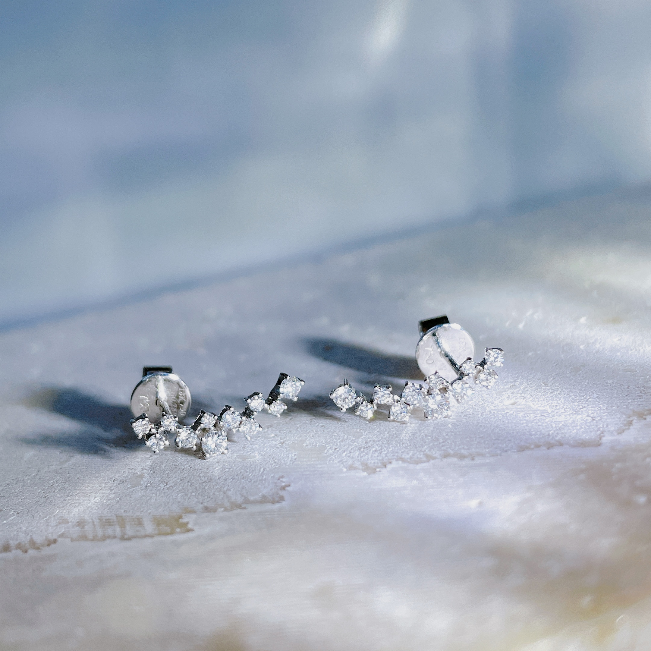 18K金鑽石耳釘 - 流星雨