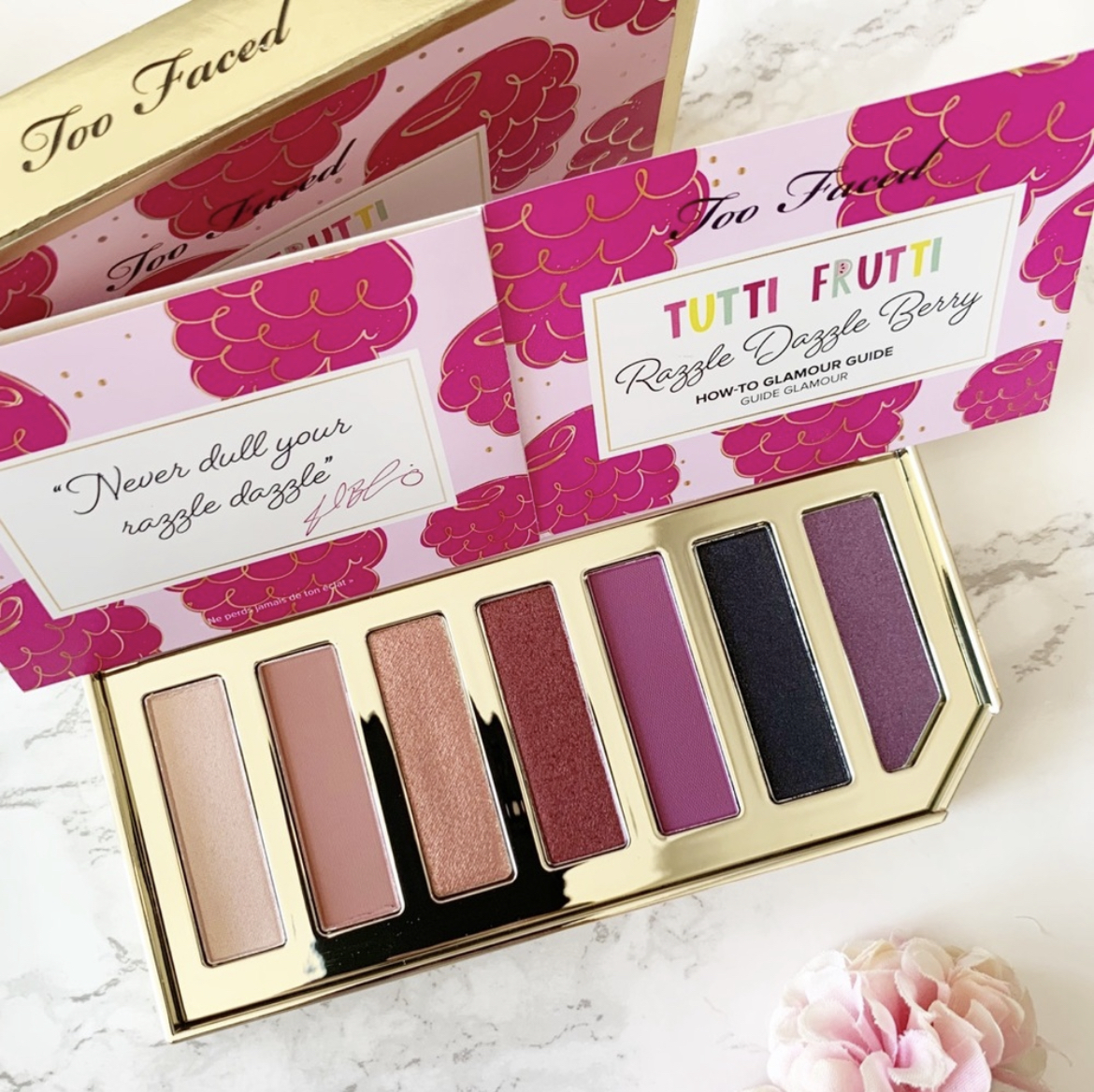 *特價* Too faced - Razzle Dazzle Berry 眼影盤