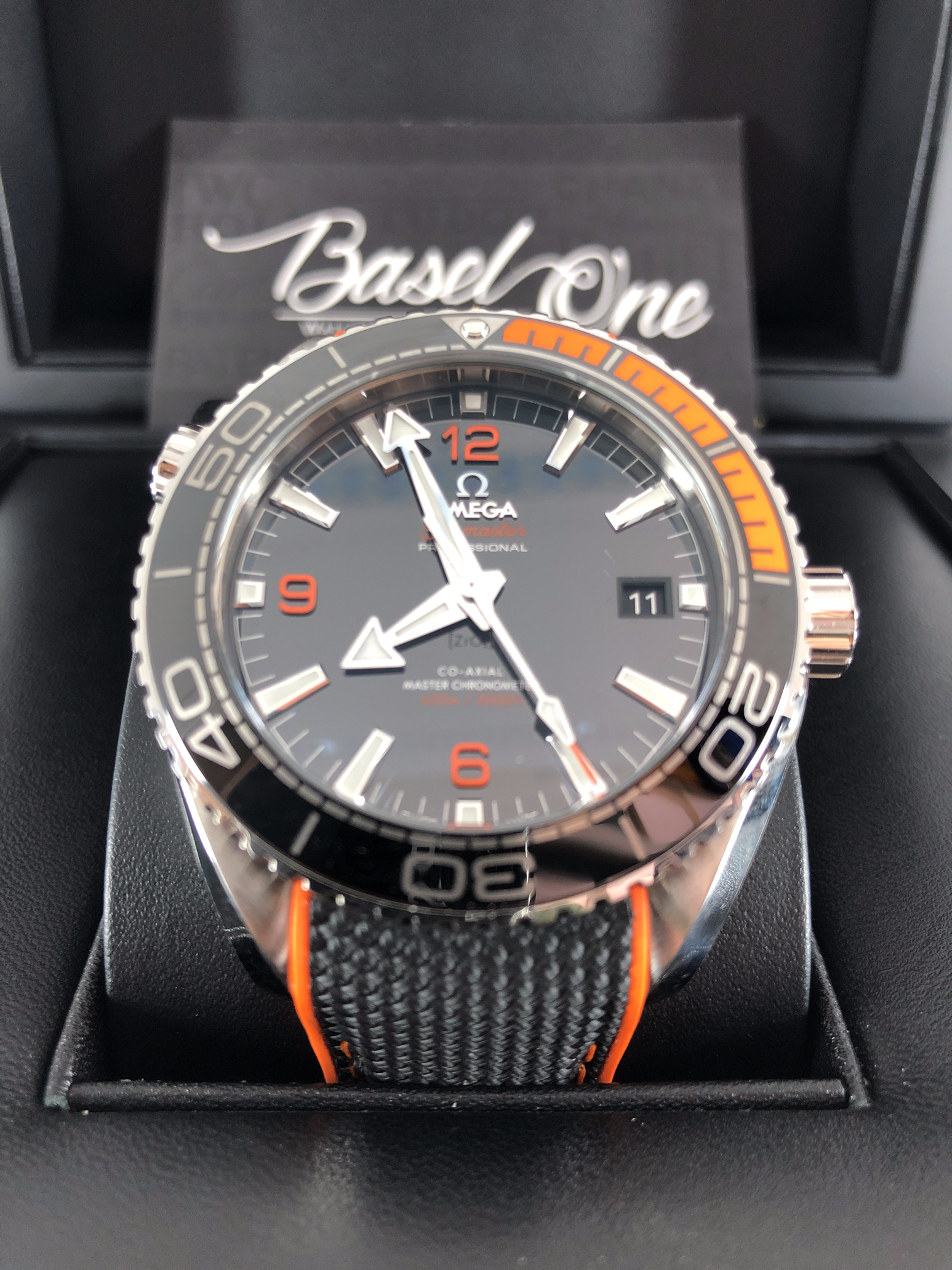 DISCONTINUED BRAND NEW OMEGA SEAMASTER 215.32.44.21.01.001 21532442101001 PLANET OCEAN 600M BLACK AND ORANGE CO‑AXIAL MASTER CHRONOMETER 43 MM