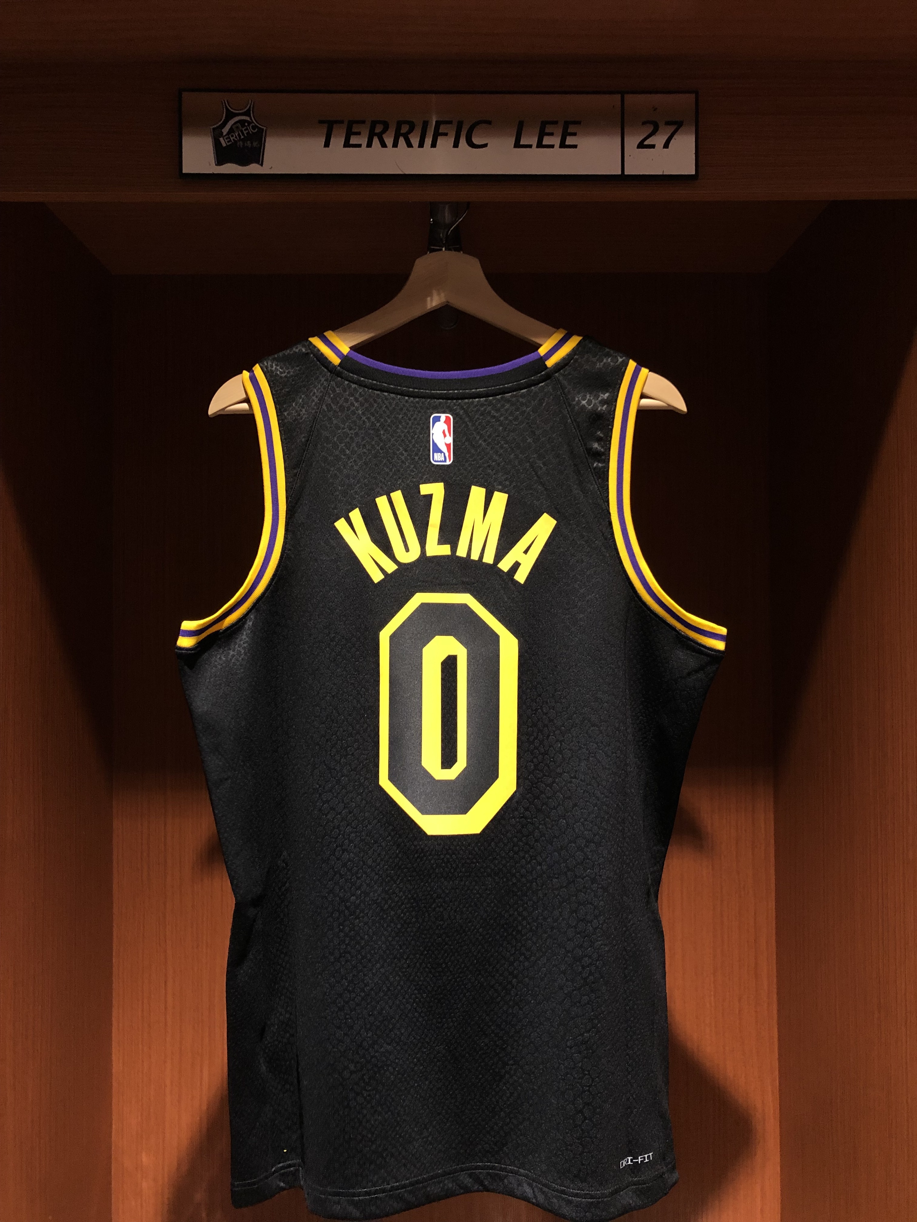 NBA球衣 Kyle Kuzma 洛杉磯湖人城市 蛇紋 17-18城市 City Nike Swingman 球迷版 熱轉印 全新