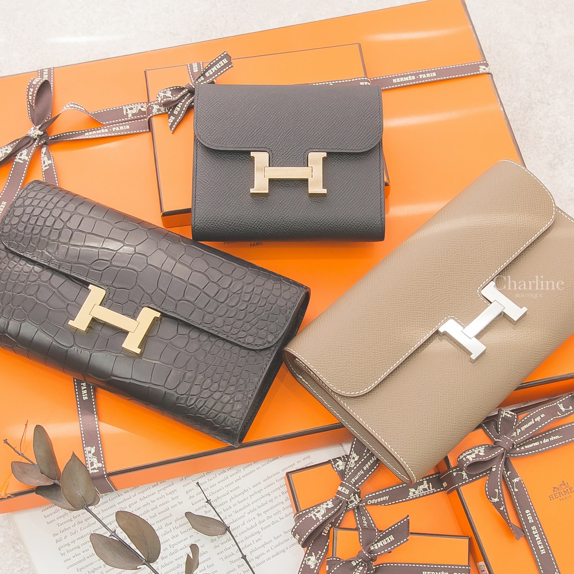 Hermès Constance To Go 大象灰銀釦肩背包,Hermès Constance To Go 黑色霧面方塊鱷魚金釦肩背包,Hermès Constance Compact 黑色玫瑰金釦短夾-Charline Boutique 精品代購