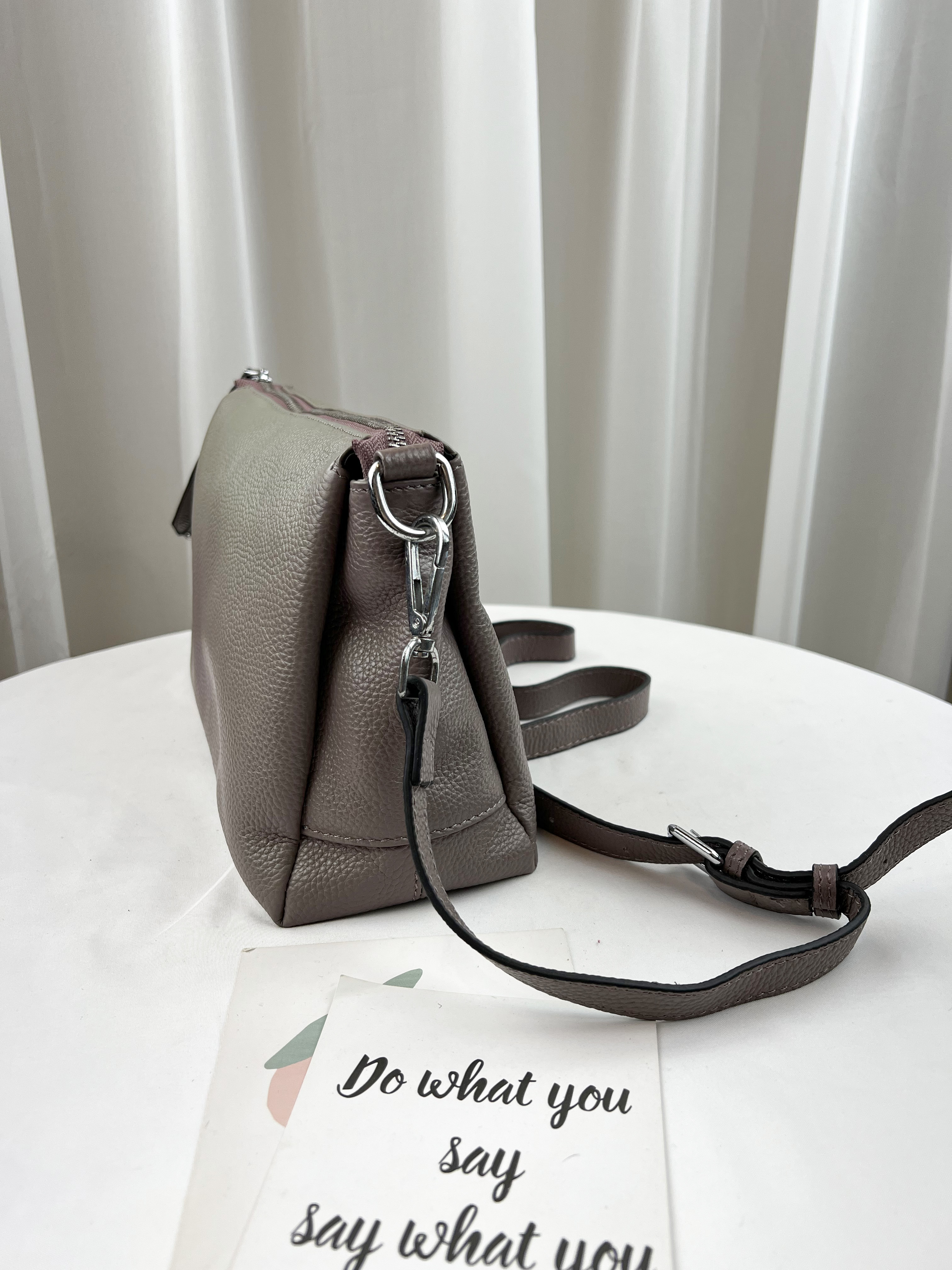 藕粉色 真皮牛皮卯丁側背包 #SM-77224