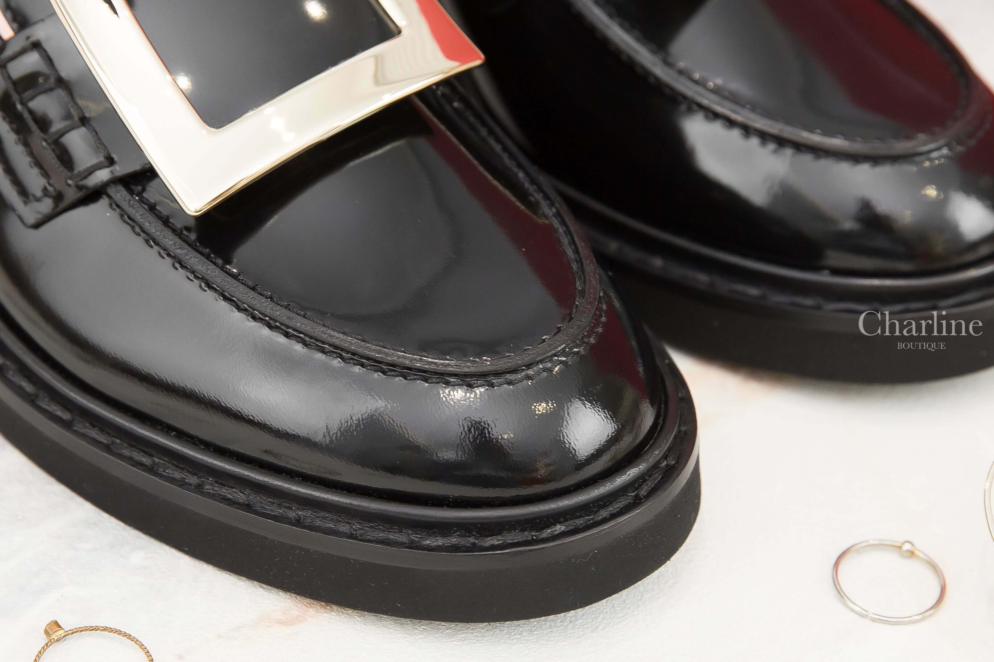 Roger Vivier Viv' Rangers Metal Buckle Loafers In Leather 黑色皮革淡金色方釦樂福鞋