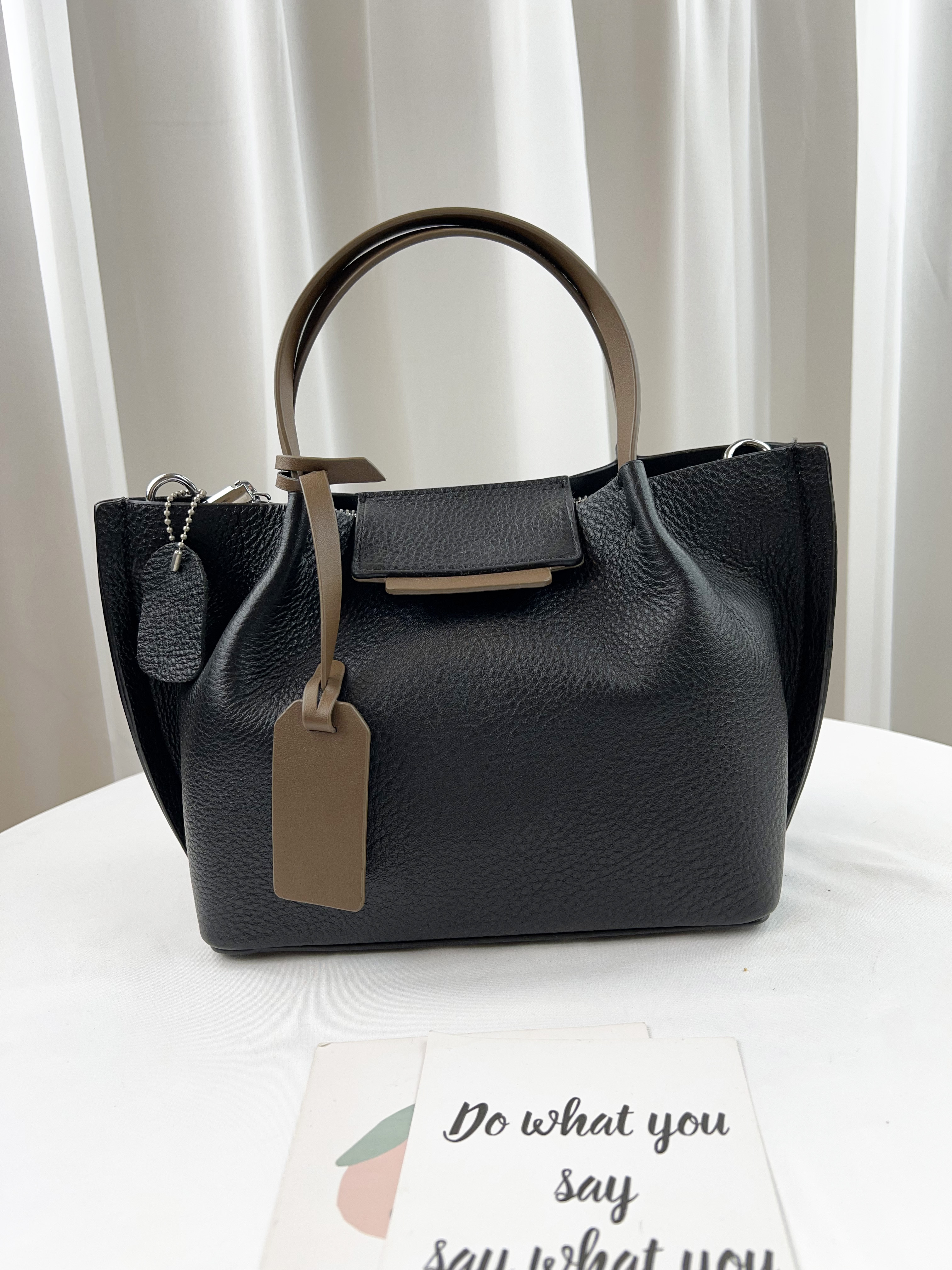 高級黑 真皮牛皮翻蓋手提包 / 側背包 #SM-2021