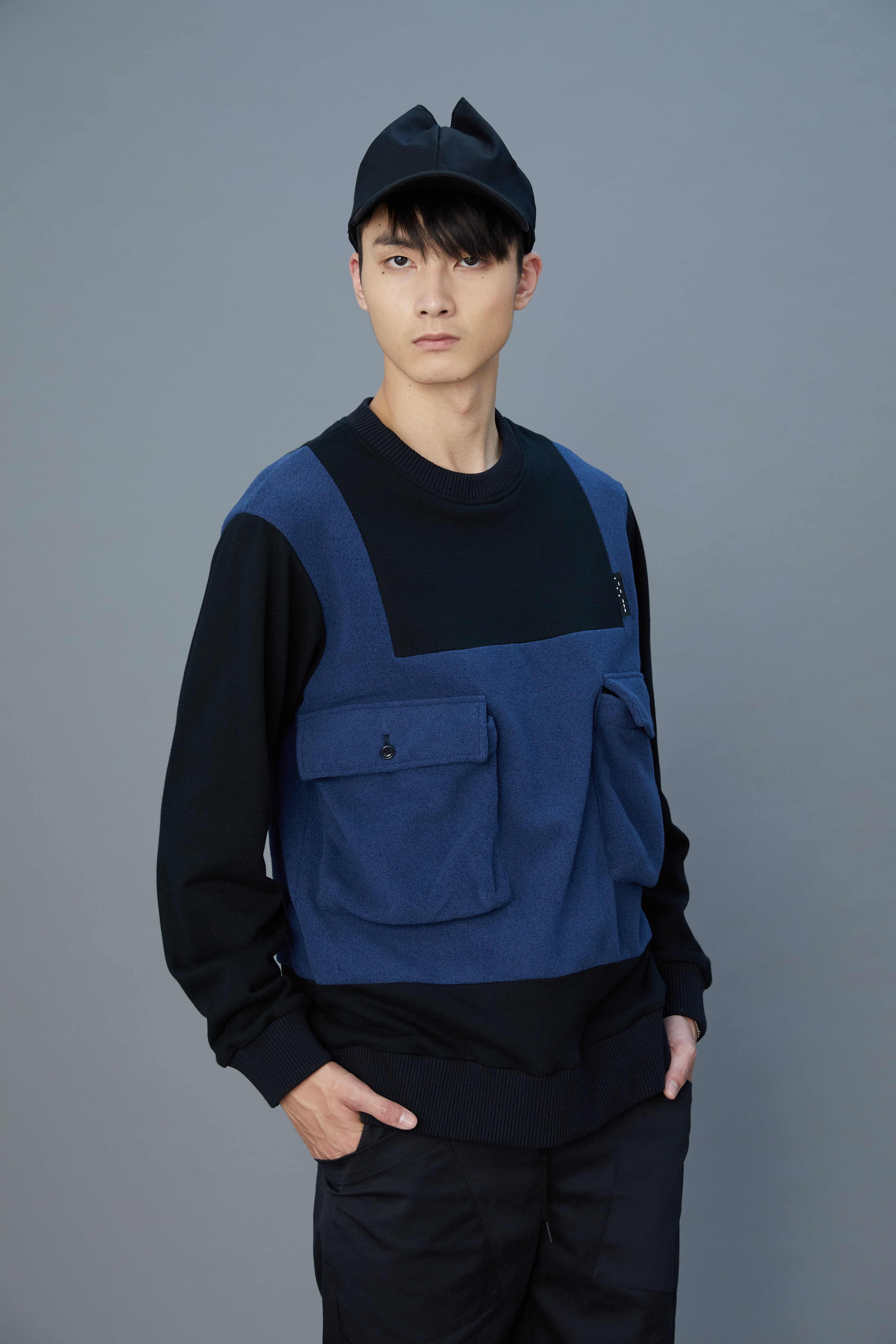 牡蠣絨背心拼接上衣 - 霧藍