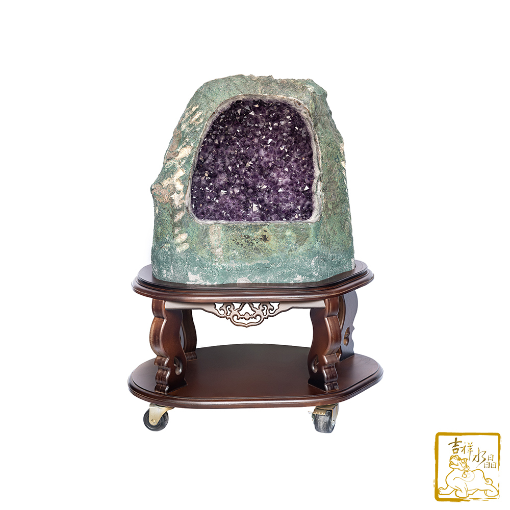 巴西手打洞紫水晶洞 125kg 原皮紫晶洞