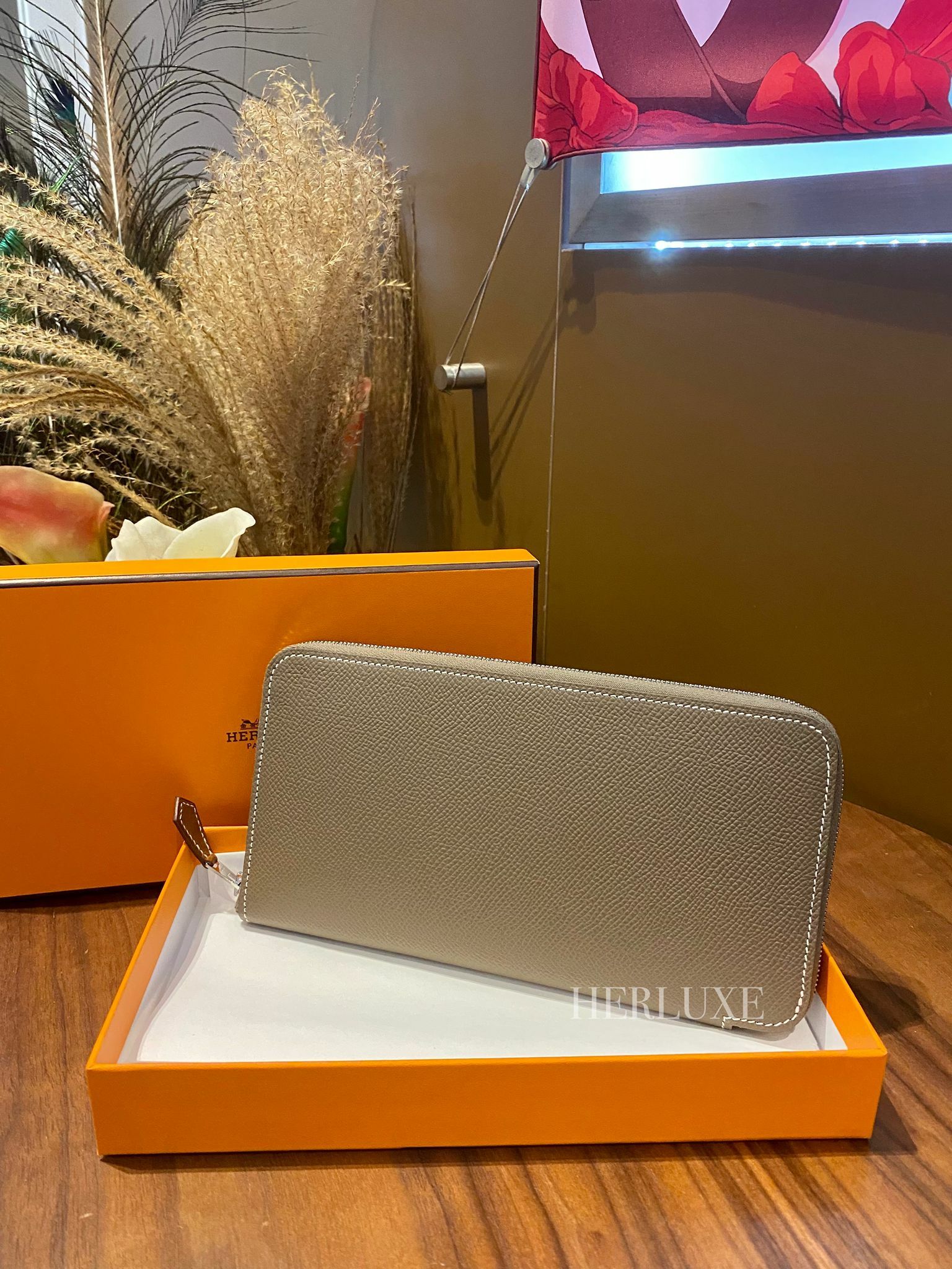 Silkin wallet 18 etoupe ck epsom