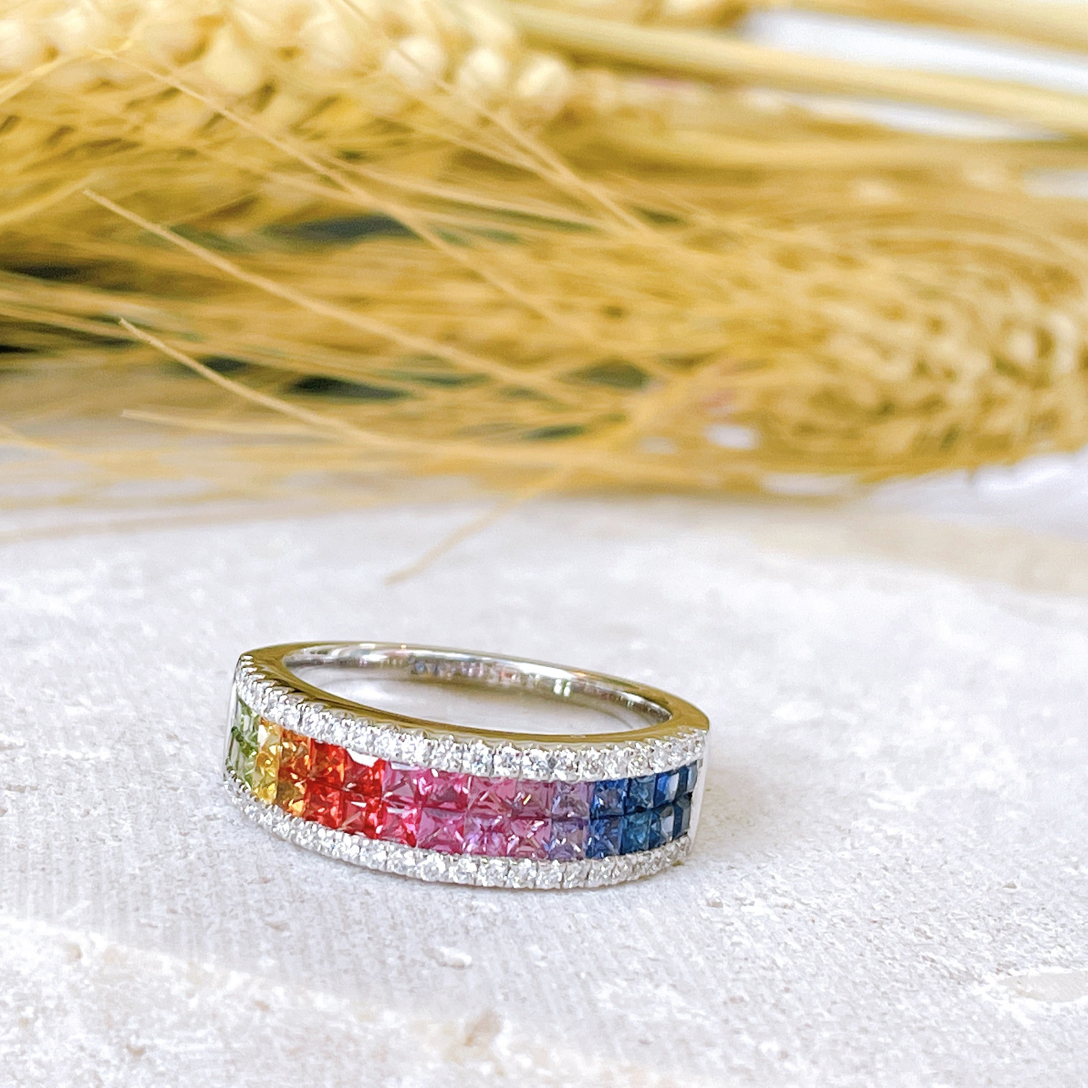 18K金彩虹藍寶石鑽石戒指 -雙行(窄版)
