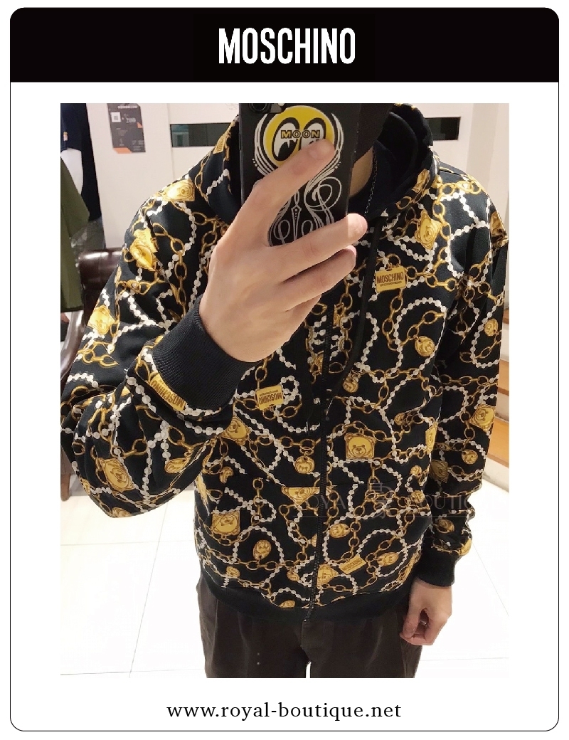 MOSCHINO 滿版金鍊圖樣連帽外套