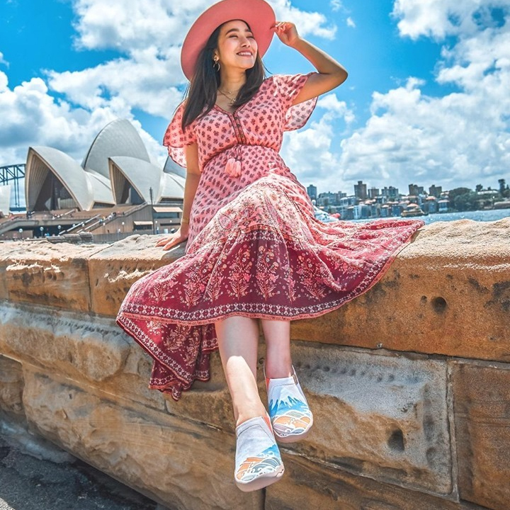 【 Uin 】西班牙原創設計 | 富士（春）女鞋 彩繪鞋 休閒鞋 懶人鞋