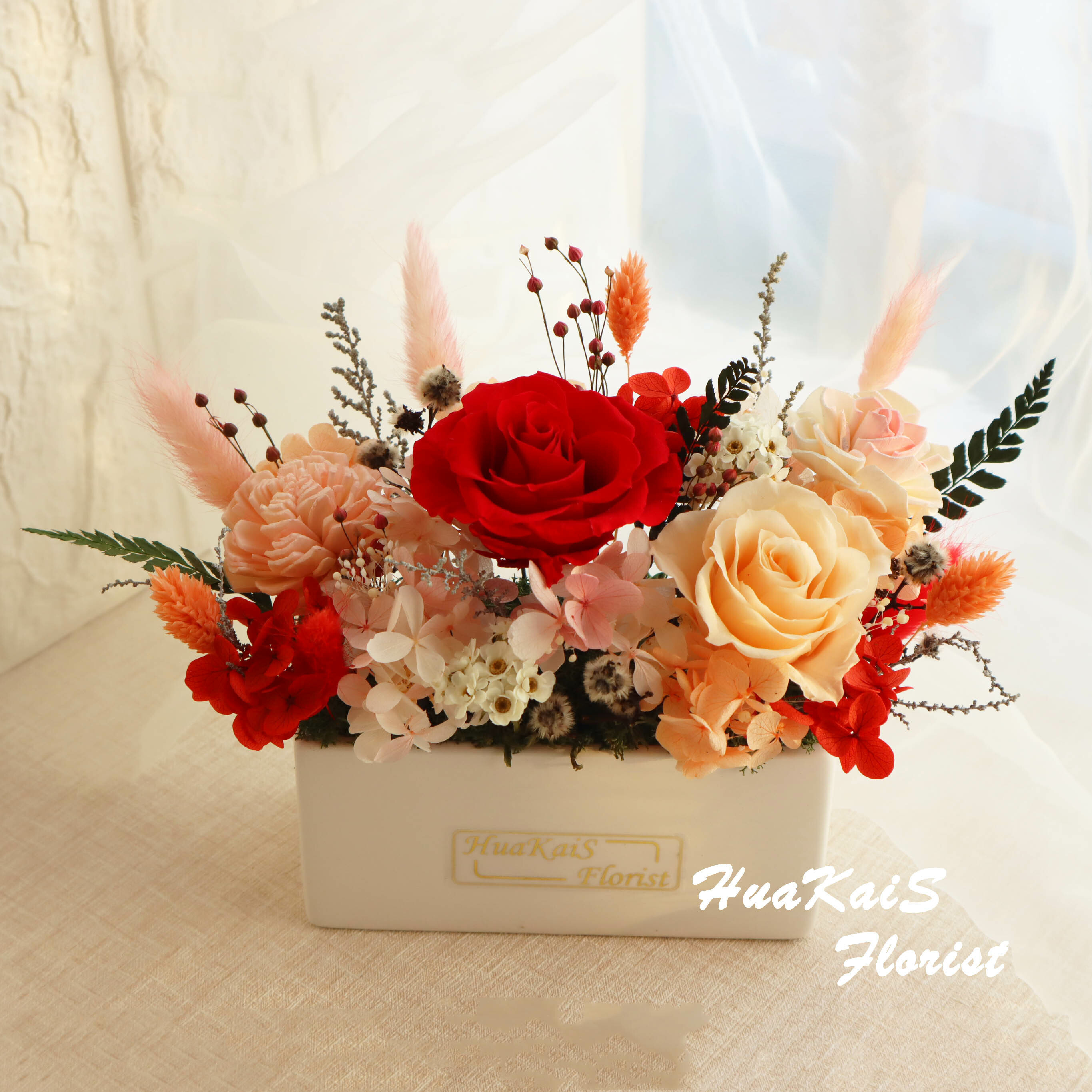 經典款桌花-繽紛紅|開幕賀禮|新居花禮|永生桌花|生日禮物|室內擺設