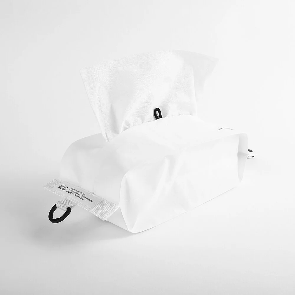 TS01 吊掛式衛生紙套 - 白 by fyberforma
