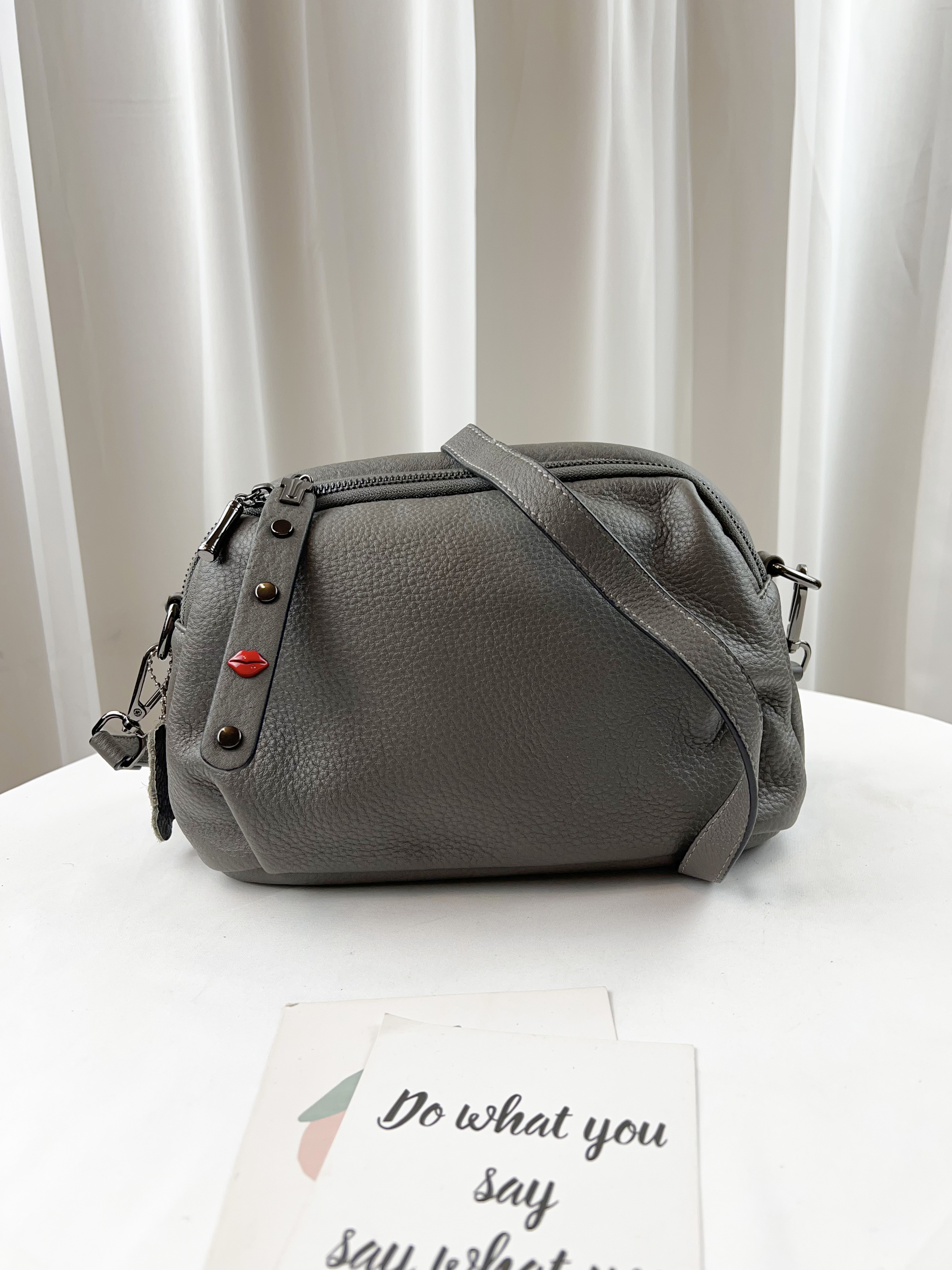 大象灰 真皮牛皮側背包 #SM-2019-25