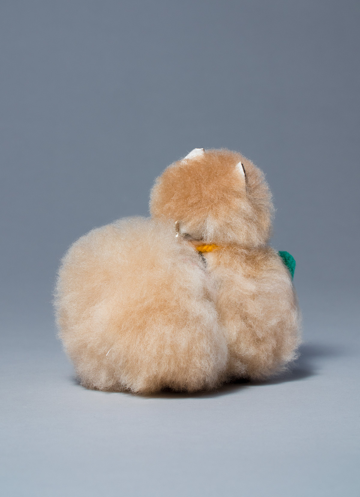 ST.MALO 秘魯工匠手工原生羊駝毛裝飾娃娃鑰匙圈12cm-2060UH-燕麥奶