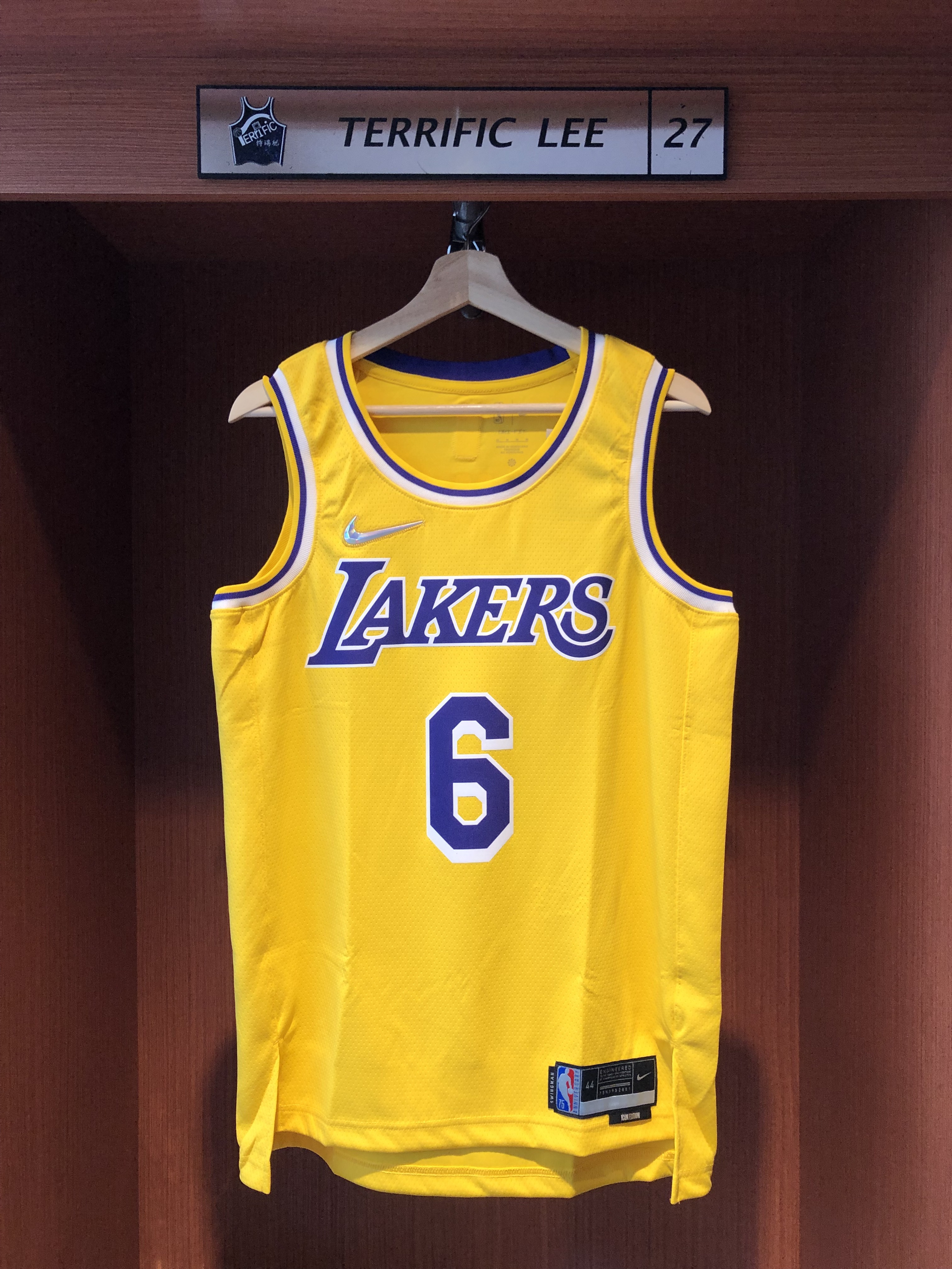 NBA球衣 Lebron James 洛杉磯湖人黃 #6 75周年 鑽石標 Icon Swingman 球迷版 熱轉印 全新