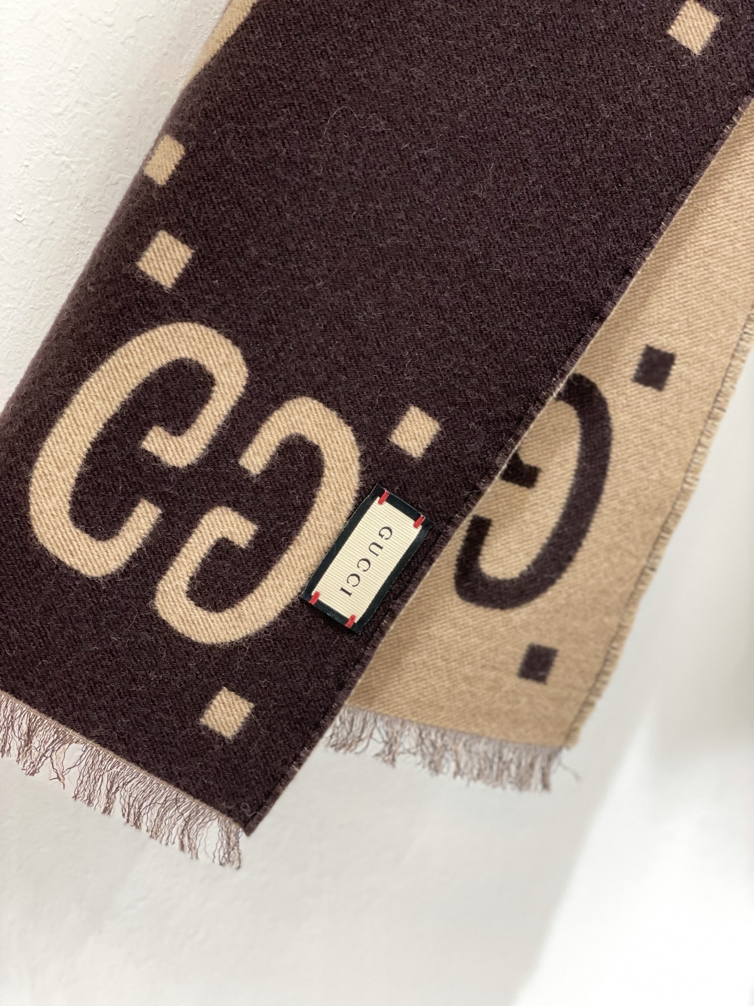 GUCCI GG Jacquard Wool Silk Scarf