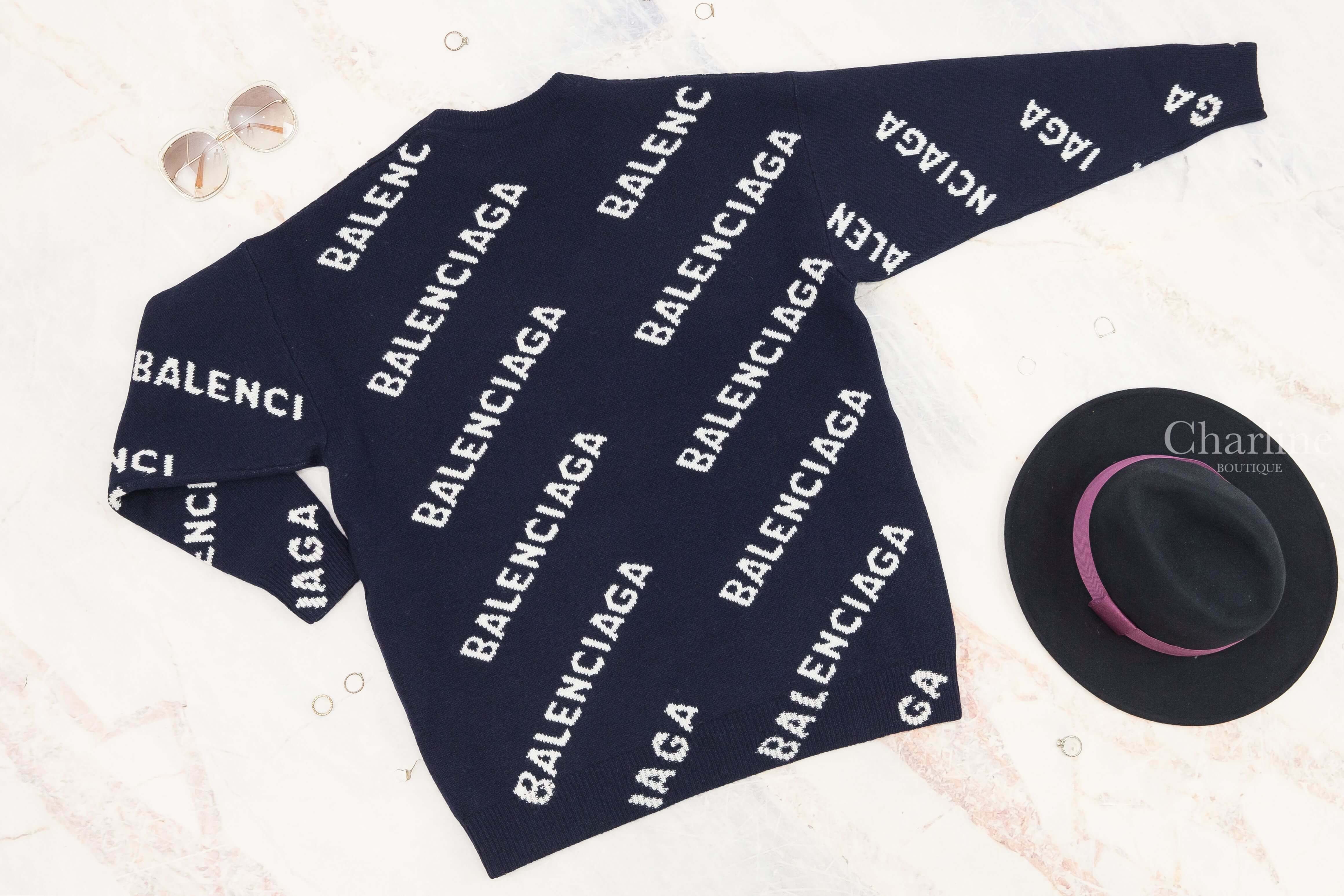 Balenciaga Women's Allover Logo Crewneck In Navy/White 海軍藍滿版白色 Logo 羊毛混紡長版長袖毛衣-Charline Boutique 精品代購