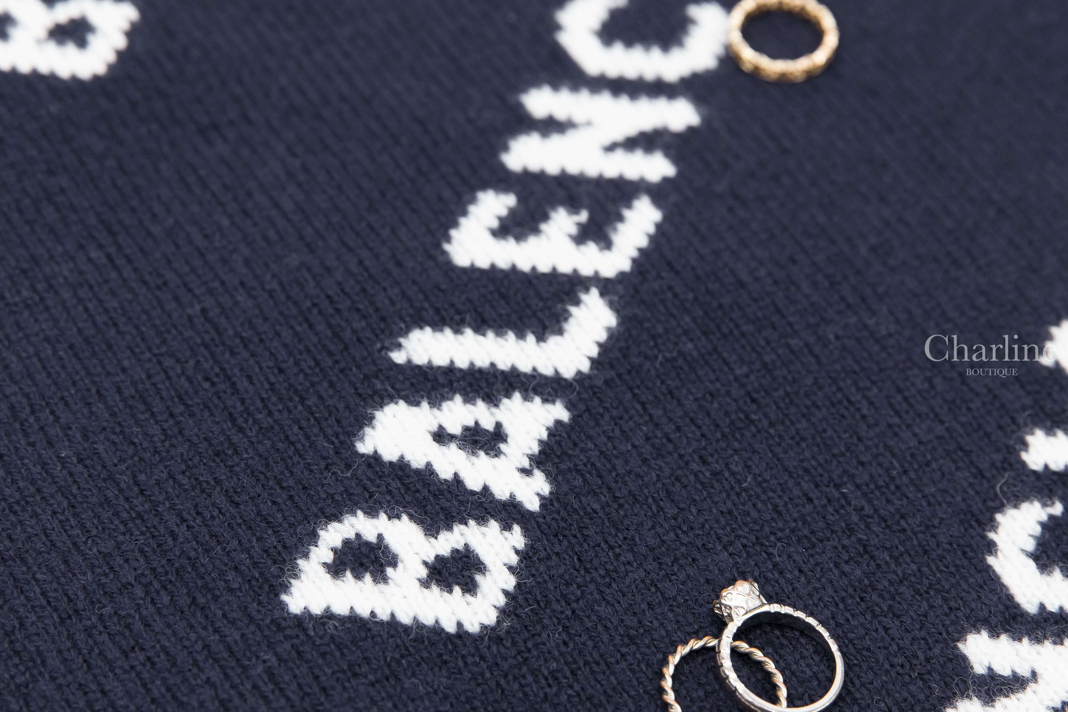 Balenciaga Women's Allover Logo Crewneck In Navy/White 海軍藍滿版白色 Logo 羊毛混紡長版長袖毛衣